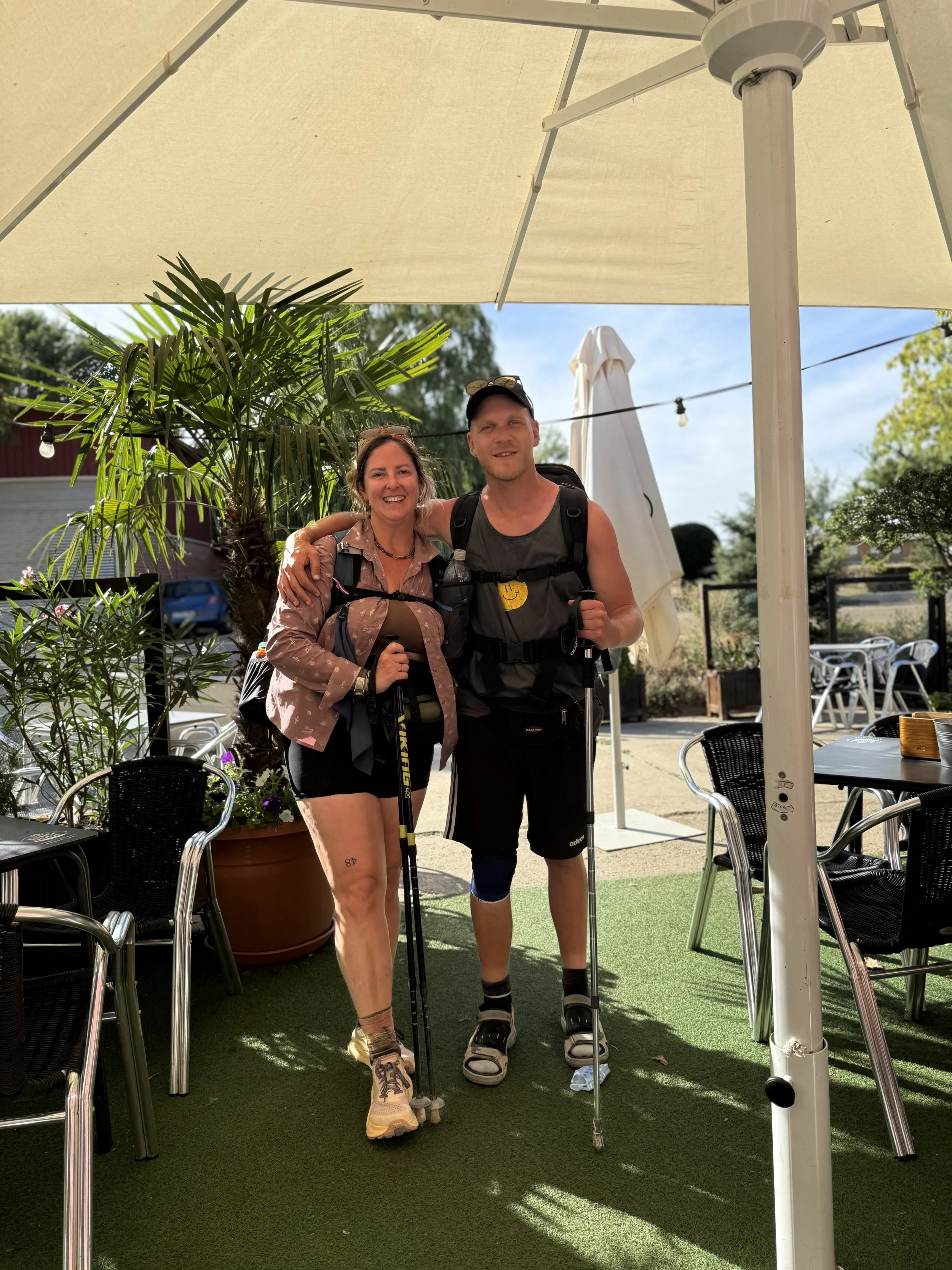 Break with friends on camino de santiago trail