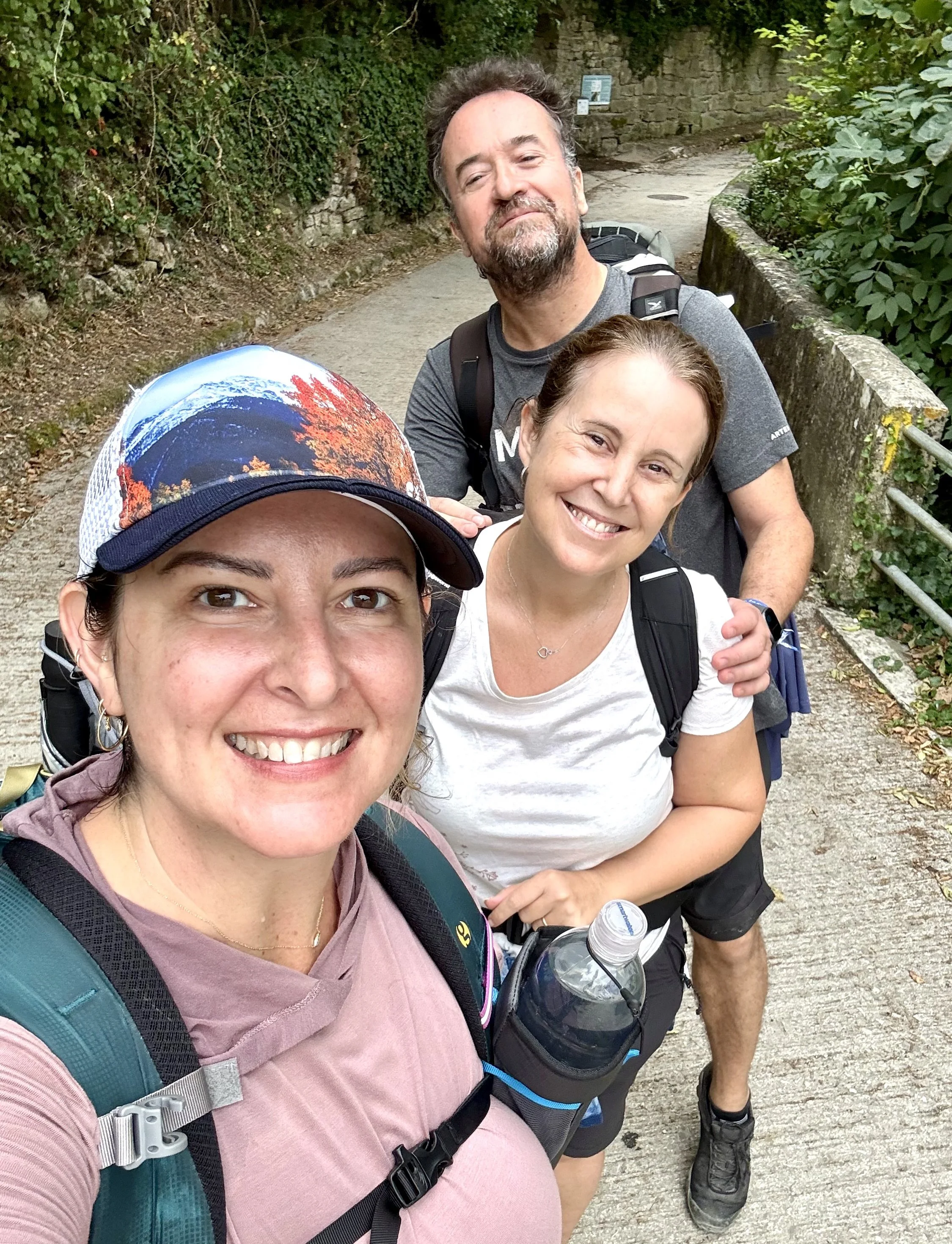 Camino del Santiago Sarah Robison and friends