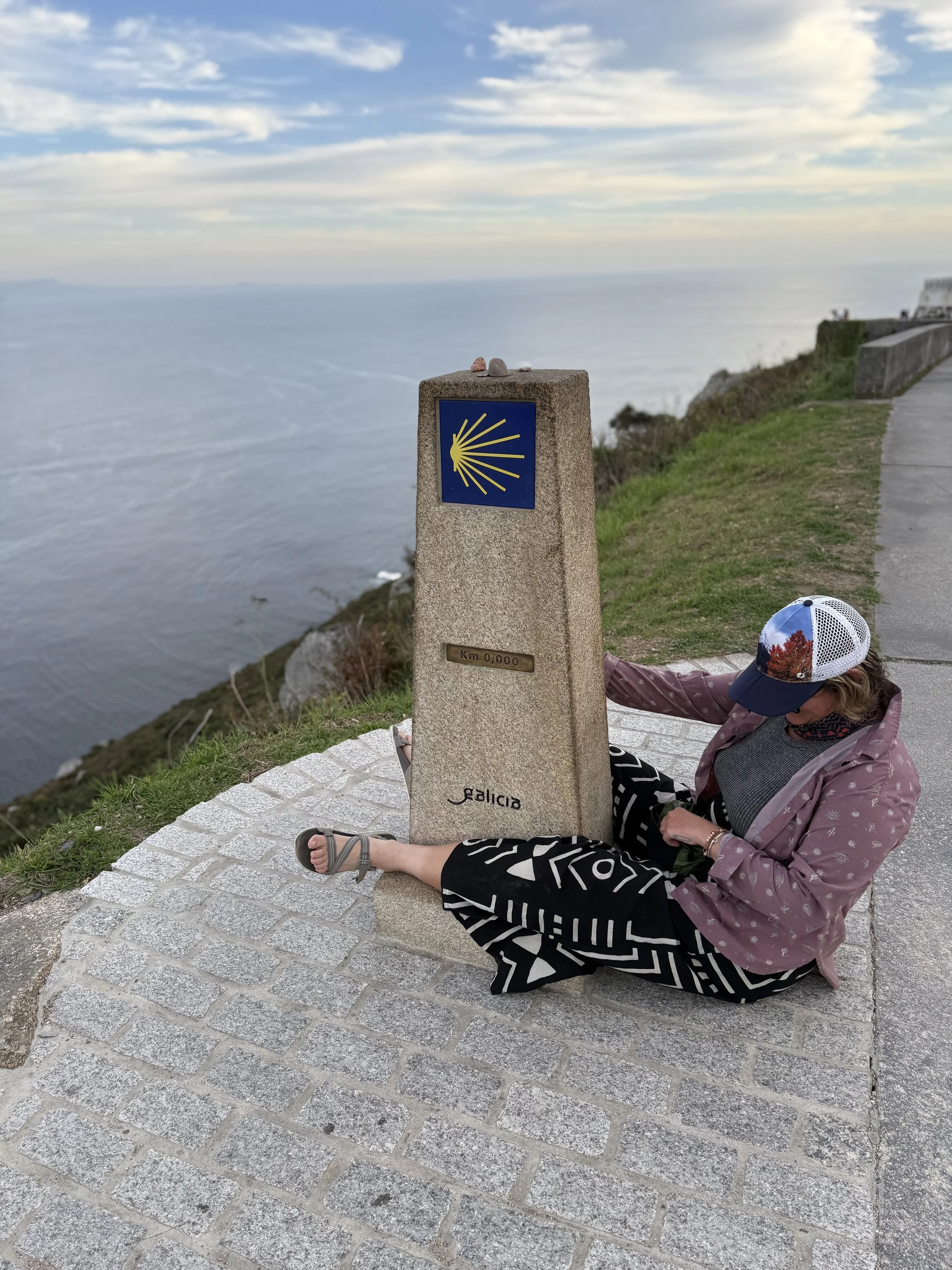 Coastal camino de santiago signage