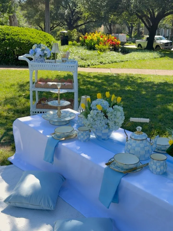 This is your sign to host a tea party with the girls! 🩵 We created this custom setup for the lovely @alexafield, featuring her gorgeous @mackenziechilds dishes, our new tea cart add-on and all the garden party vibes 🌼
