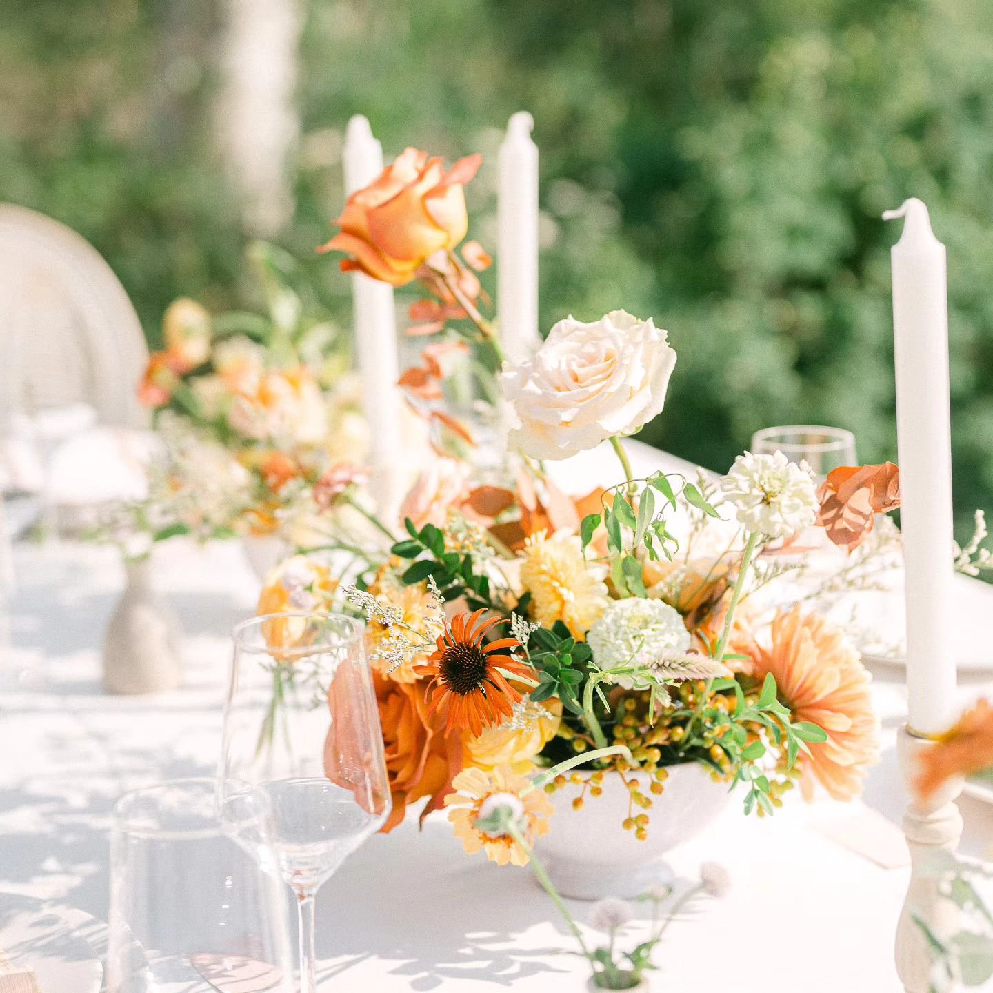 Hey all! Did you know there's usually a year or more lag from Pantone's Color of the Year announcement to its appearance in weddings? Brides and wedding designers get inspired when the color is revealed, but most weddings are booked 8 to 18 months in