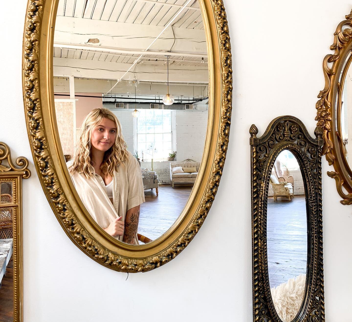 Outtake from today&rsquo;s photoshoot for my website update ✨coming soon✨

Didn&rsquo;t quite match the vision for my website but I spent so long trying to make it work that it had to go somewhere 🫠