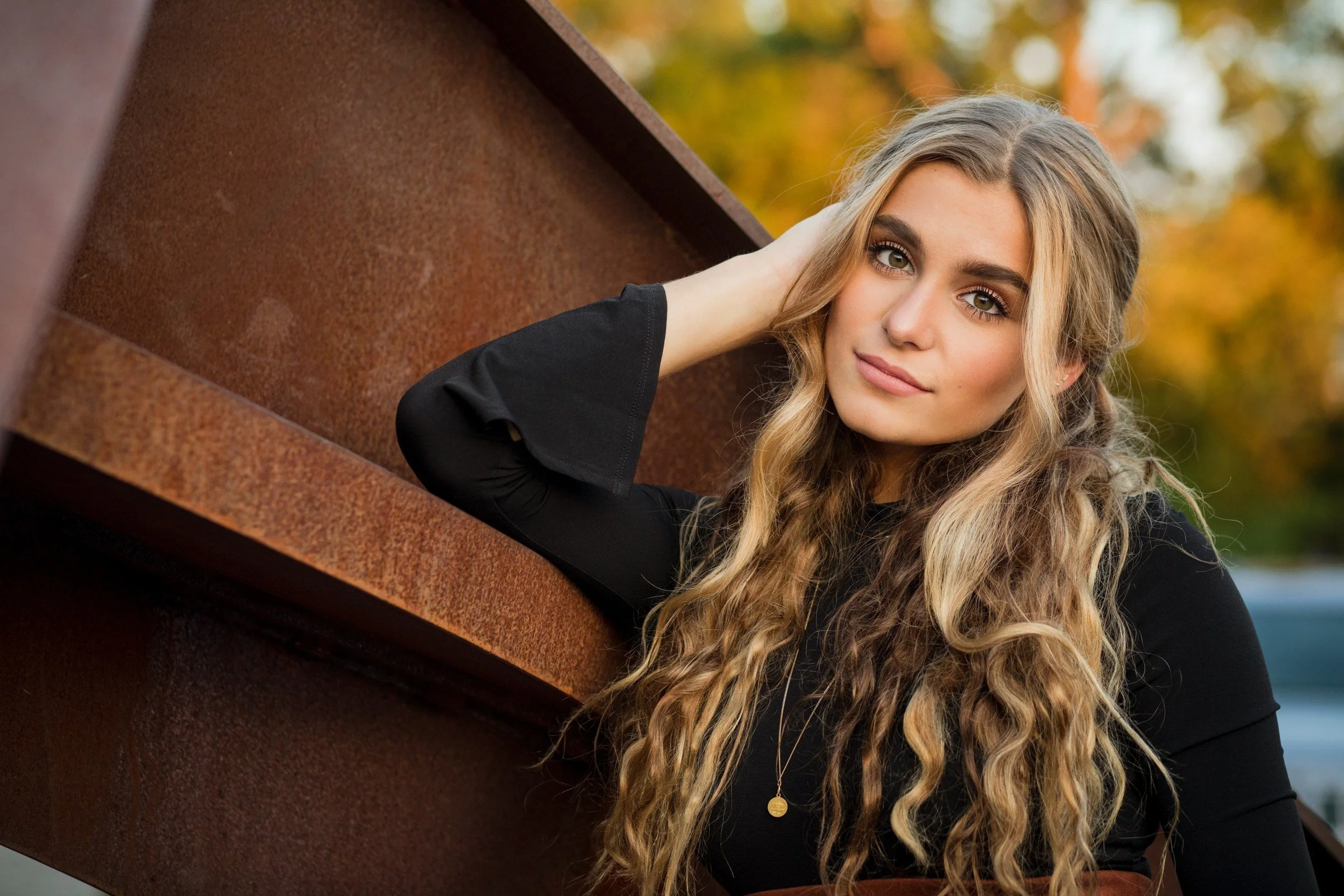 Why April Is the Best Time to Book Your Class of 2027 Senior Session
