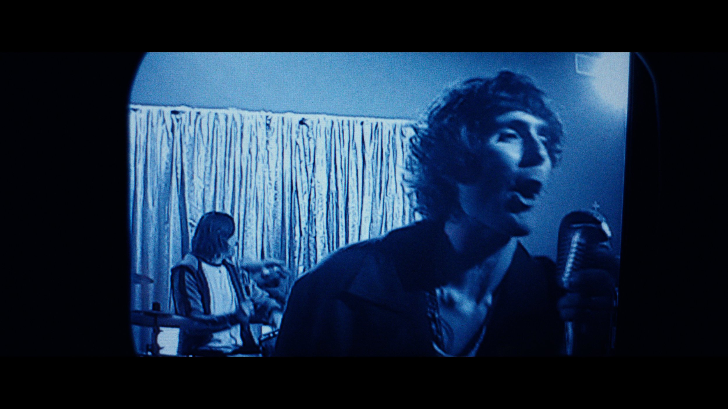 AllAmericanRejects_Sandbox_0203_ProRes.00_00_21_05.Still004.jpg