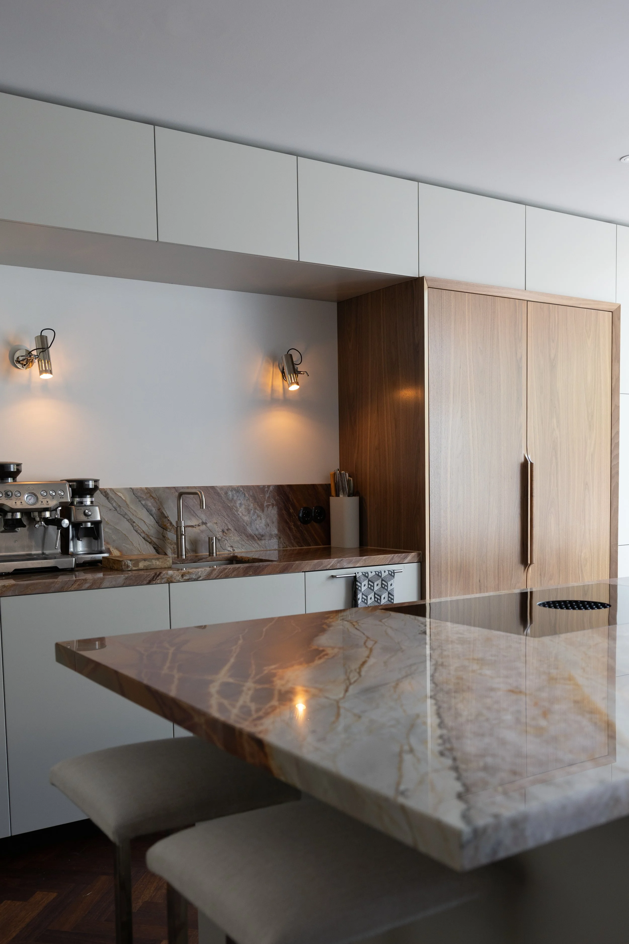 Studio GD pantry detail: Materials, soft light, function in a 1930s extension.