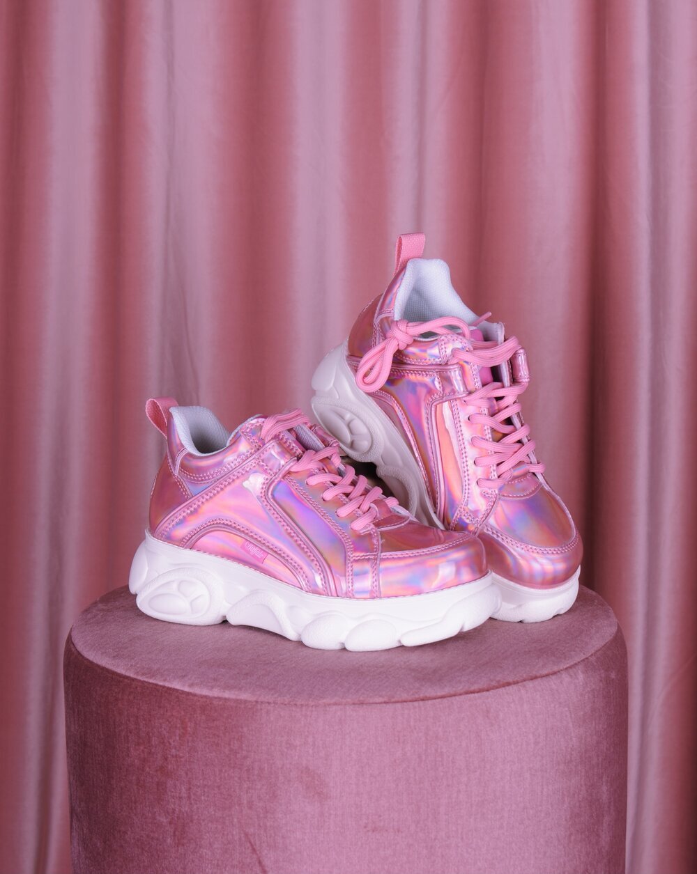 BUFFALO CLD (Holographic Pink) NYANE ® - Official Website