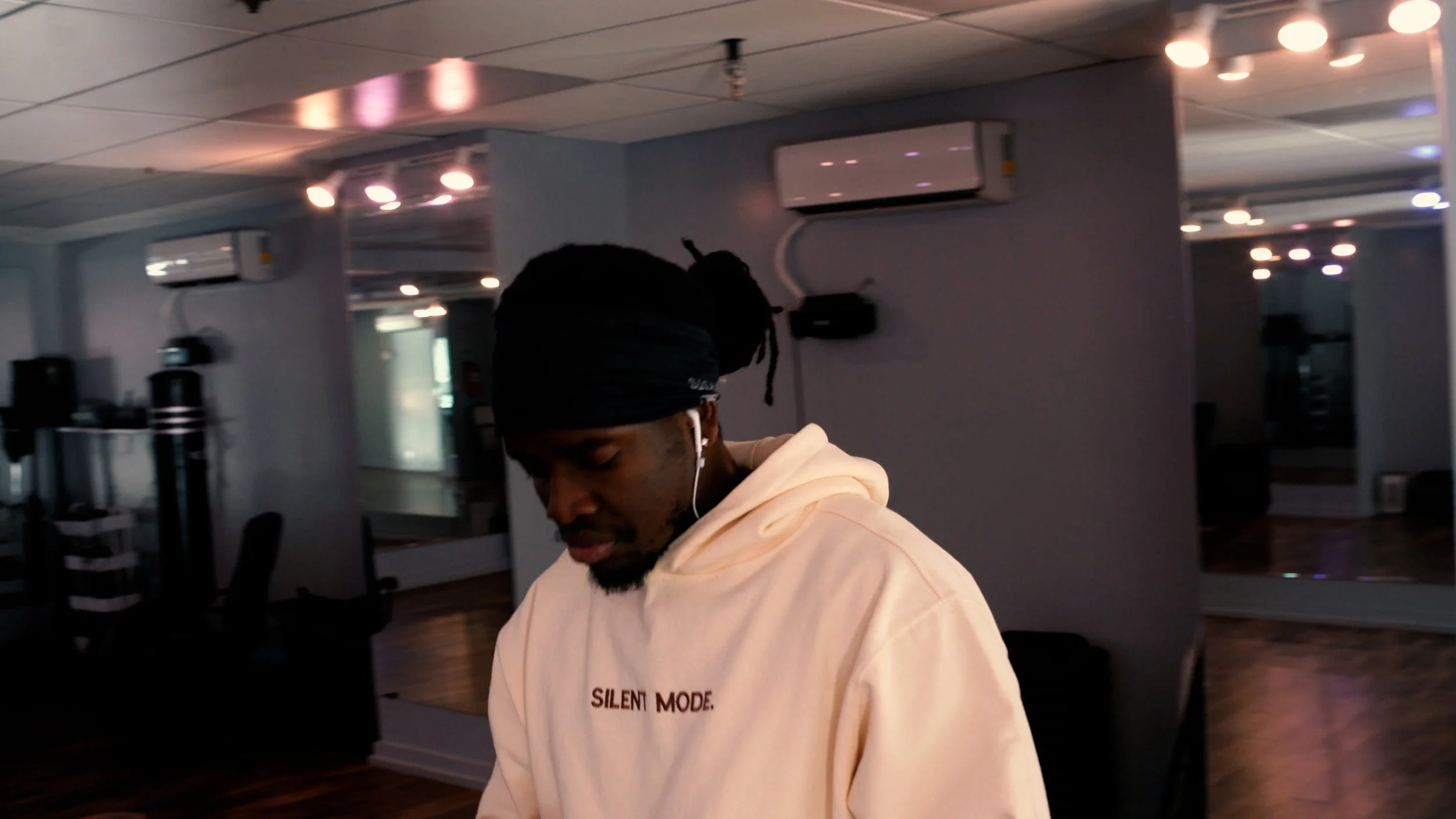 SILENT MODE: Trammell Logan | King Energy Only

