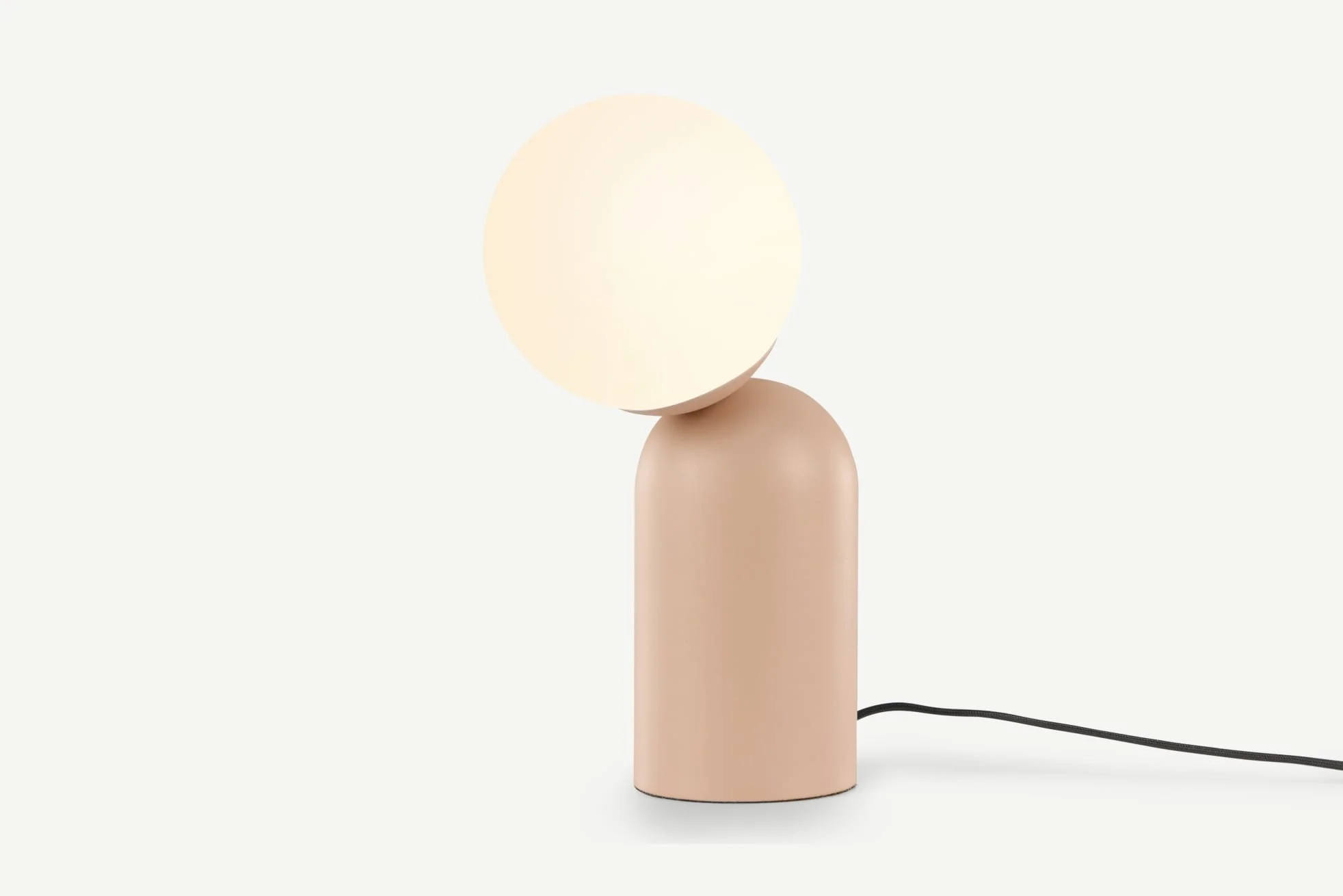 d5a61e3cf29250727f3b871e480a36b46c476988_TLPVET003PNK_UK_Vetro_Table_Lamp_Dusty_Nude_Pink_and_Opal_Glass_ar3_2_LB01_PS.jpg