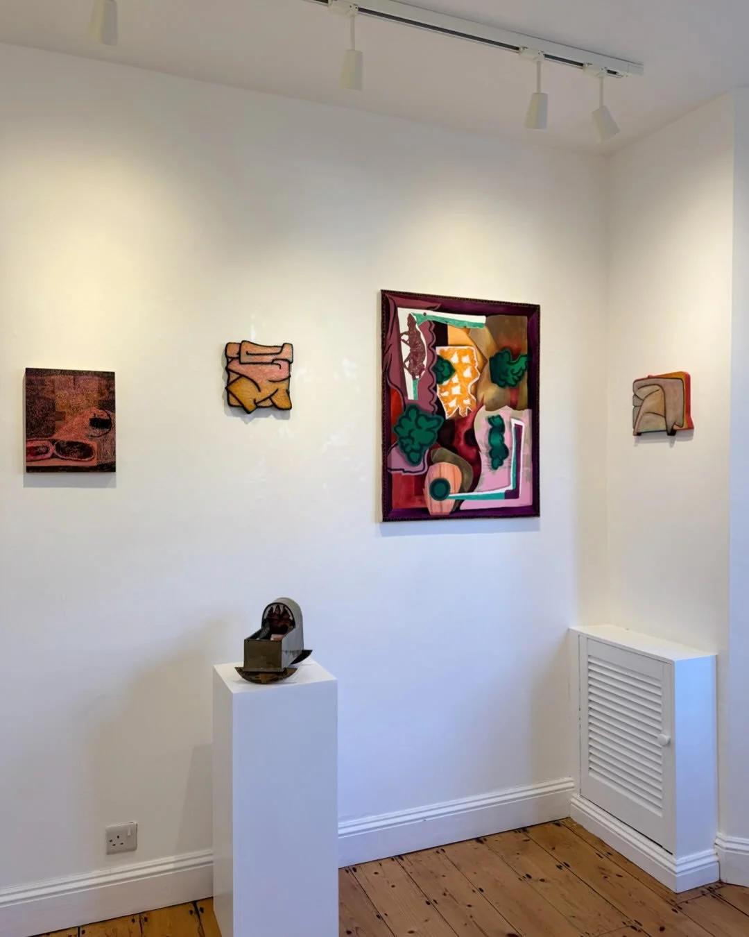 ✨BRINK | Karolina Albricht, Gabriela Giroletti, Laura Porter, Lottie Stoddart ✨

The gallery is open this week Thursday to Saturday 11am-5pm, and on Sunday morning 10am-1pm. Come along to see BRINK, our winter exhibition by these four wonderful artis