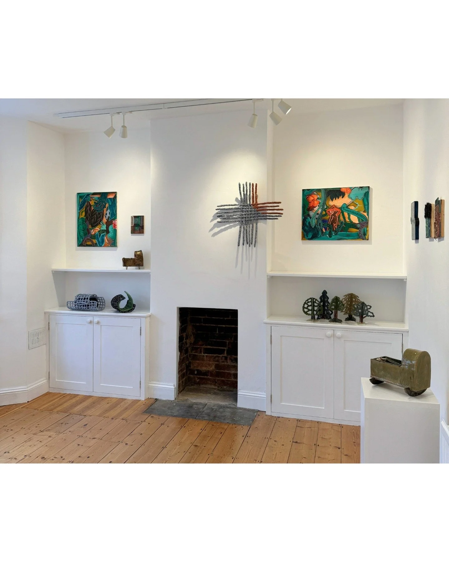I have been really pleased to have made a couple of significant sales recently from our exhibition BRINK, a four-person show which brought together Lottie Stoddart, Gabriela Giroletti, Karolina Albright, and Laura Porter across both spaces of the gal