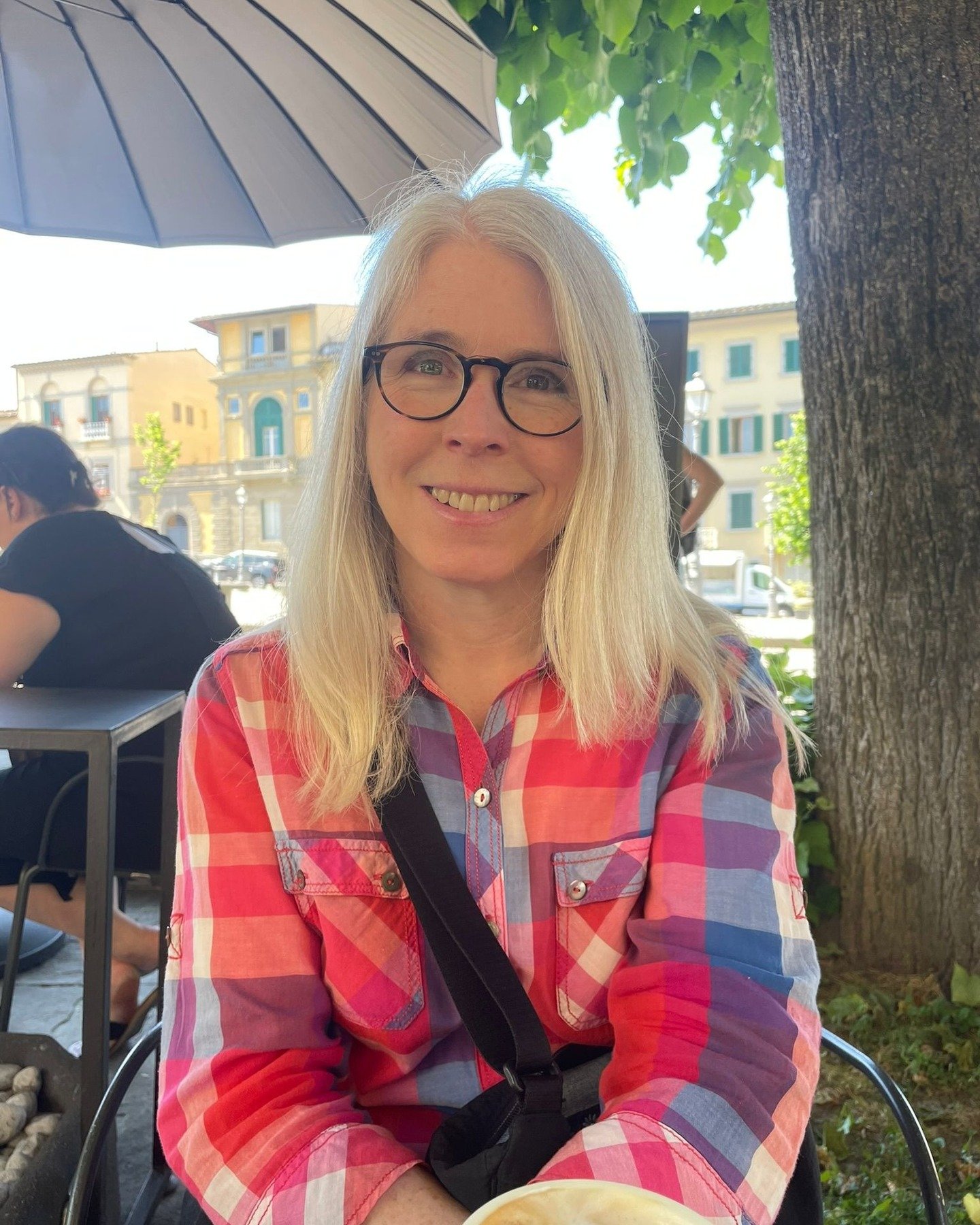 Gallery opening hours this week will be Friday 10th &amp; Saturday 11th April, 11am to 4pm each day, when Joni Brown @joni.pb will be in the gallery. We will be closed on Wednesday 8th and Thursday 9th April.

It's the Easter school holidays and I'm 