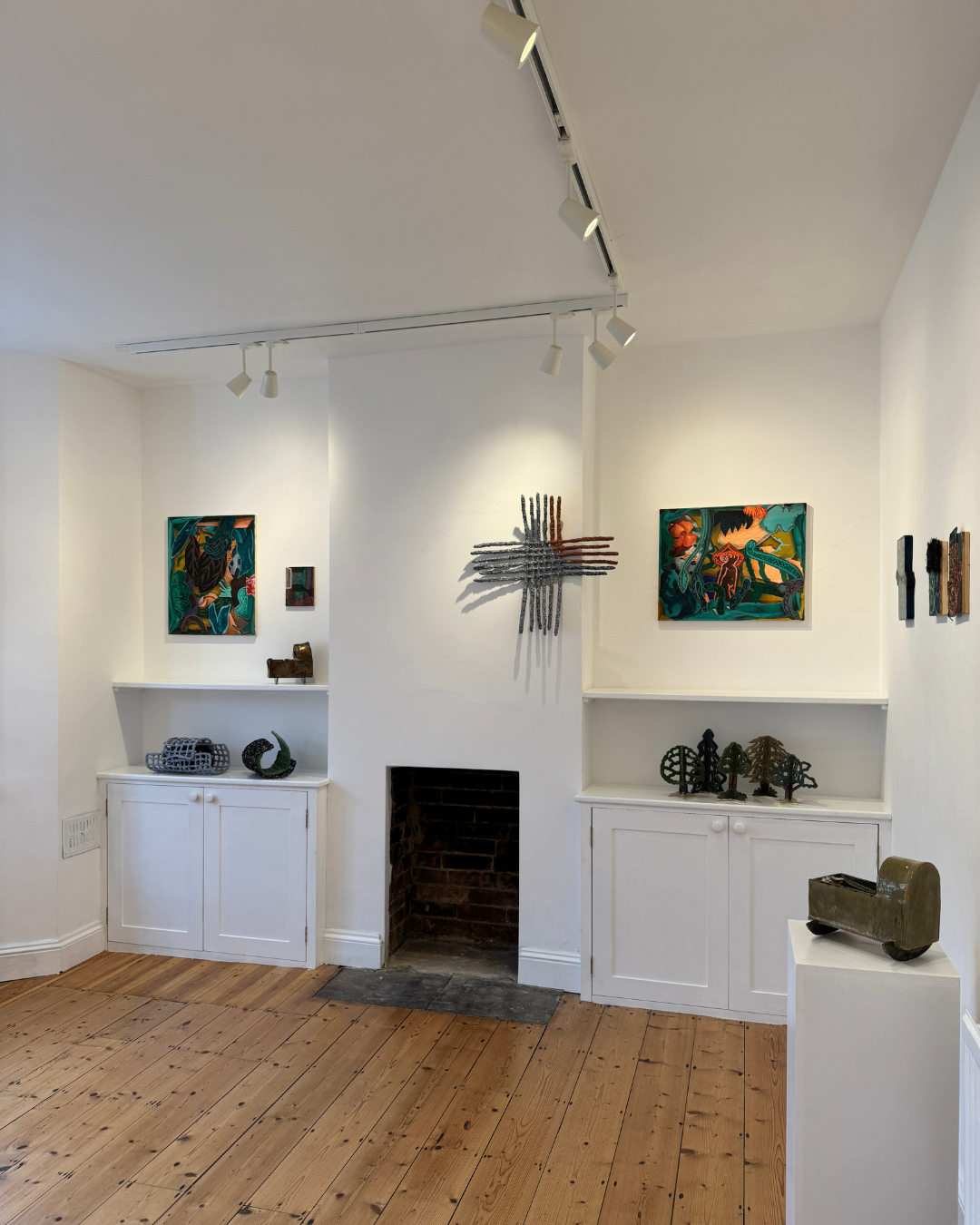 BRINK: Karolina Albricht, Gabriela Giroletti, Laura Porter, Lottie Stoddart (8 November 2025 - 9 January 2026)