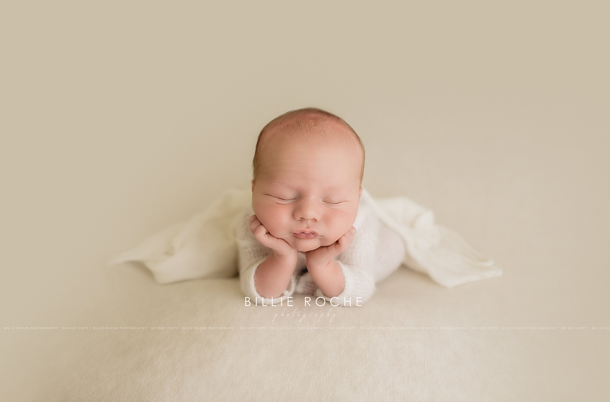 Froggy Pose {Houston Texas Newborn Photographer}