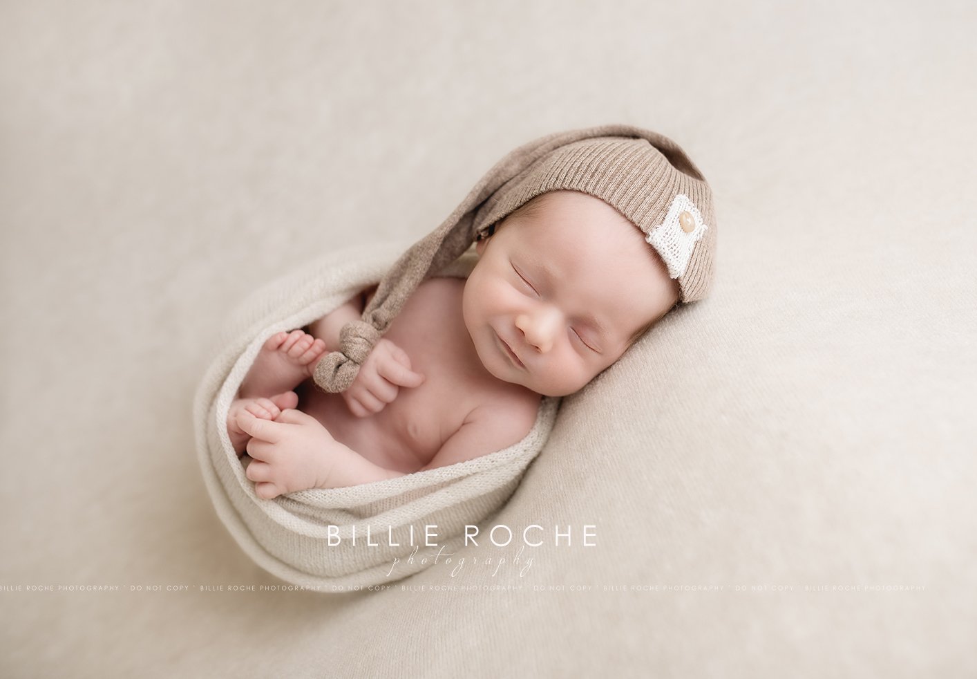 When the days blur—Photographs bring it all back {Fulshear Texas Newborn Photographer}