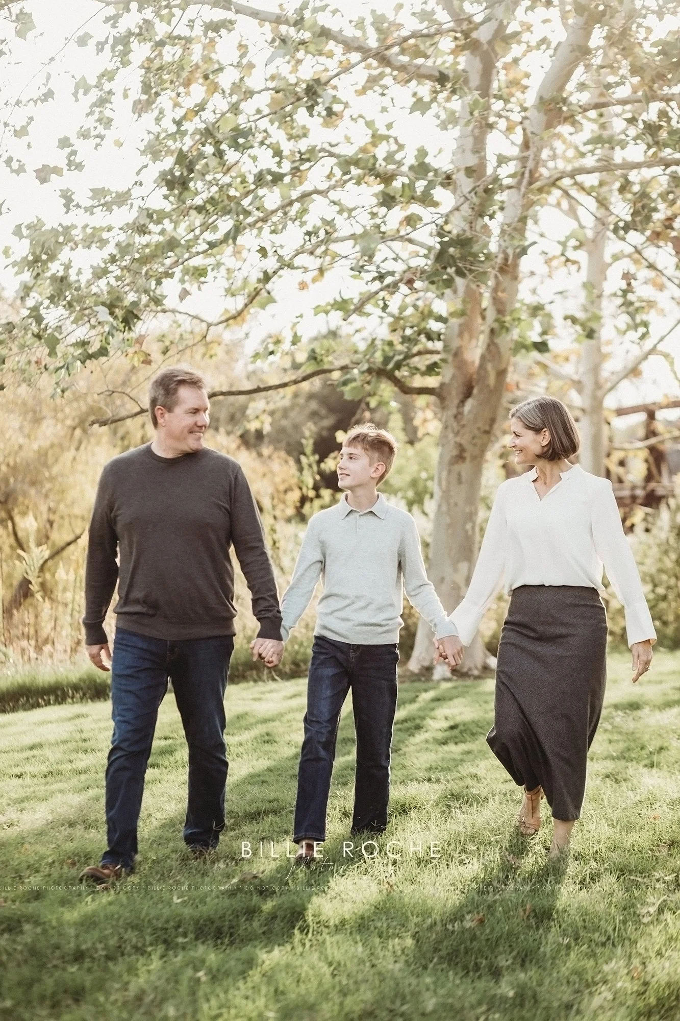Houston Family photographer, Katy texas family photographer, houston texas family photographer, fall mini session, Fulshear Family Photographer, Fulshear Texas Family Photographers, Fall family photoshoot