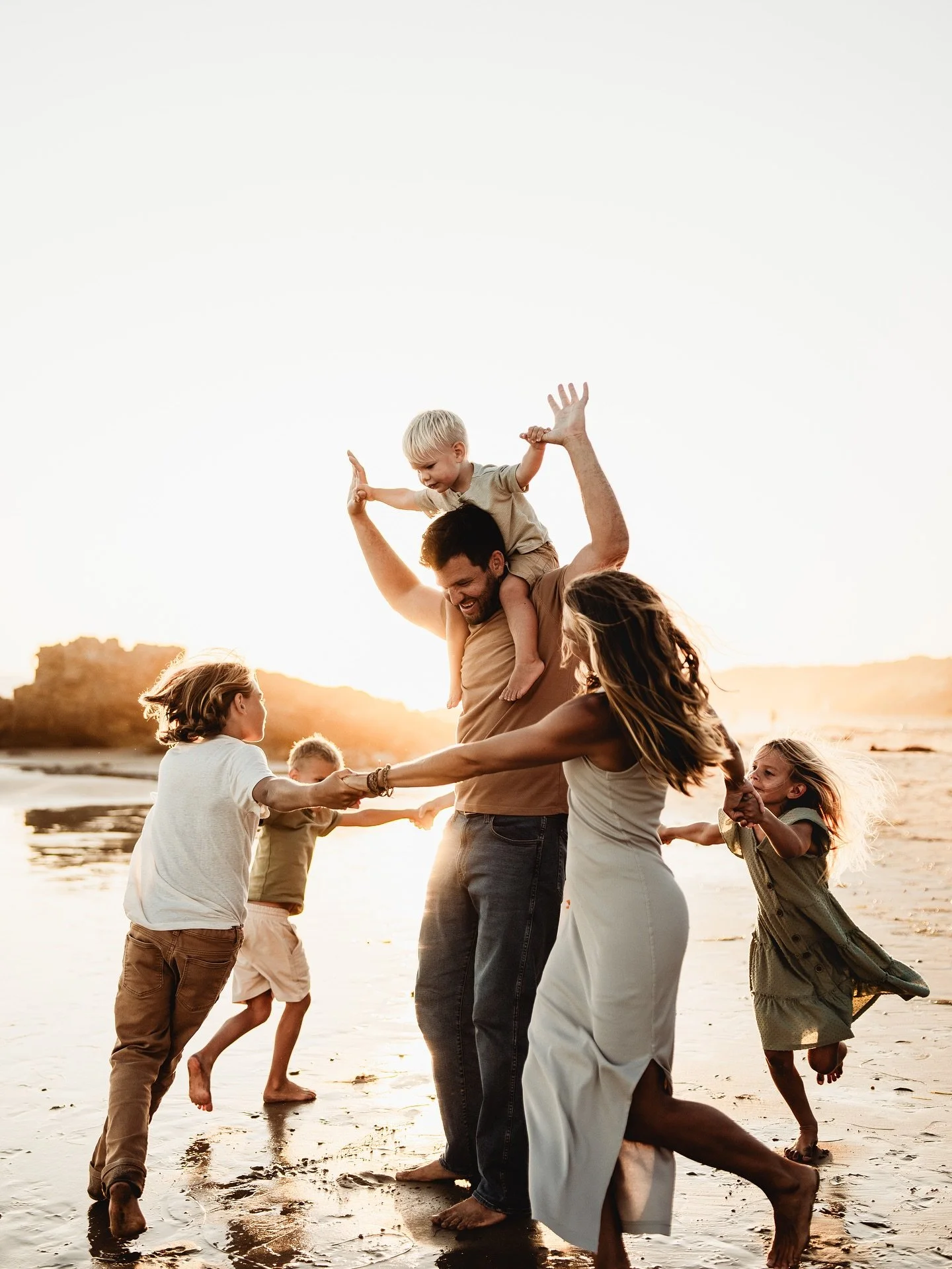 Okay, but&hellip; How is summer coming to an end already? Are you ready for fall or still soaking in the last bits of sunshine &amp; beach days? 

I&rsquo;m still in summer mode over here ☀️ 
.
.
.
#newportbeachphotographer #orangecountyfamilyphotogr