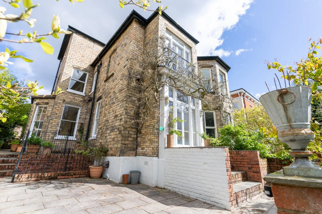 Langham Road, Bowdon