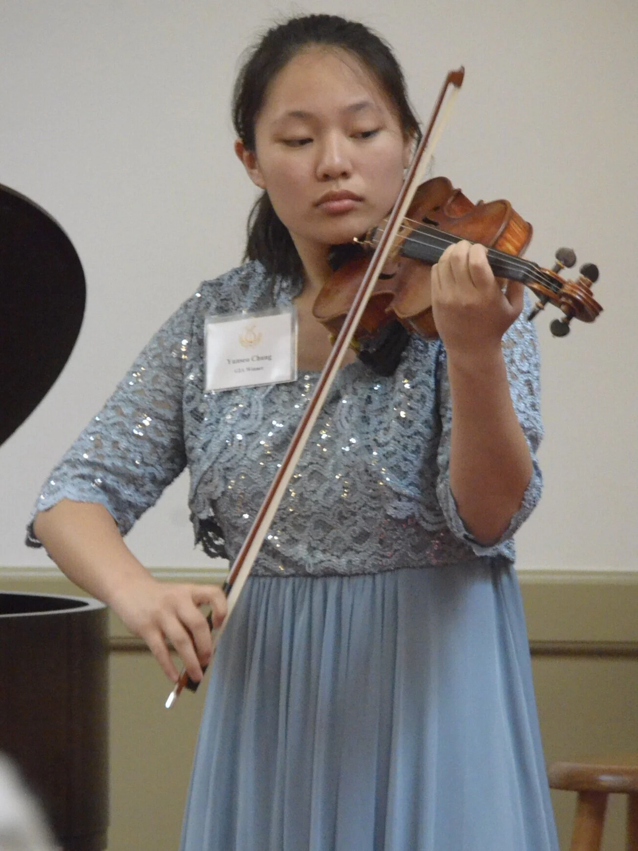 Jr. D.: Yunseo Chung, violin; First Prize, Outstanding Award of $900