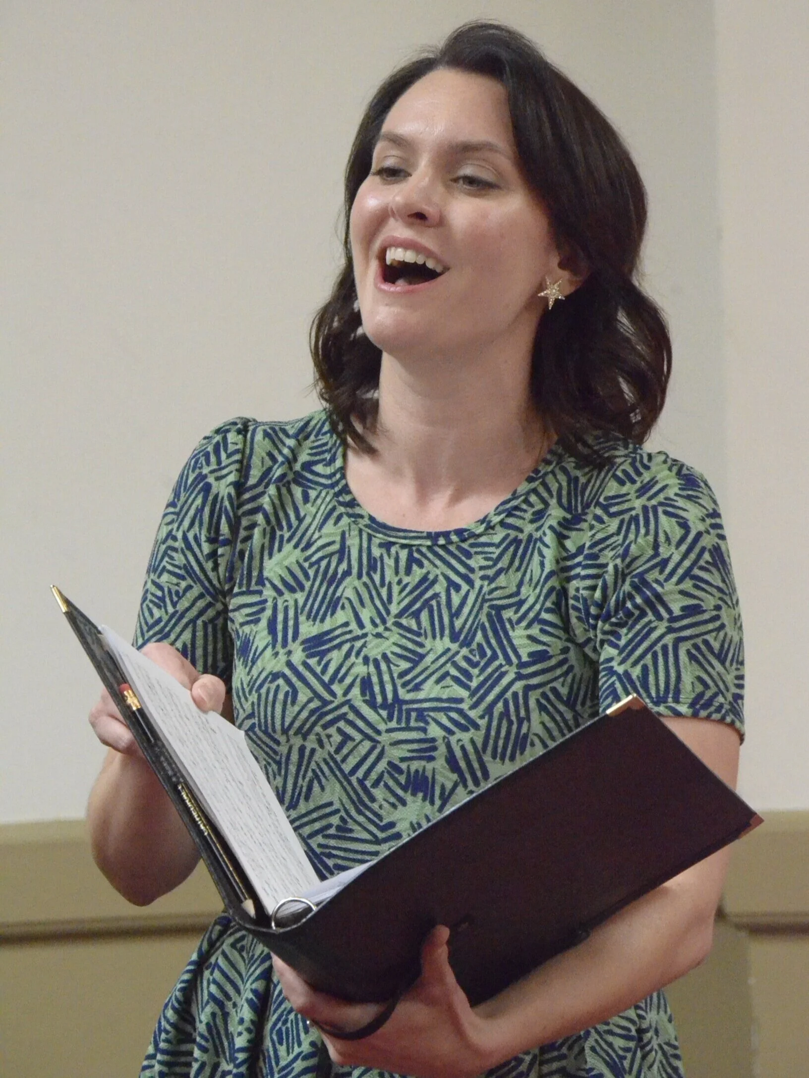 Lauren Tompkins, soprano, sings The Monk and His Cat