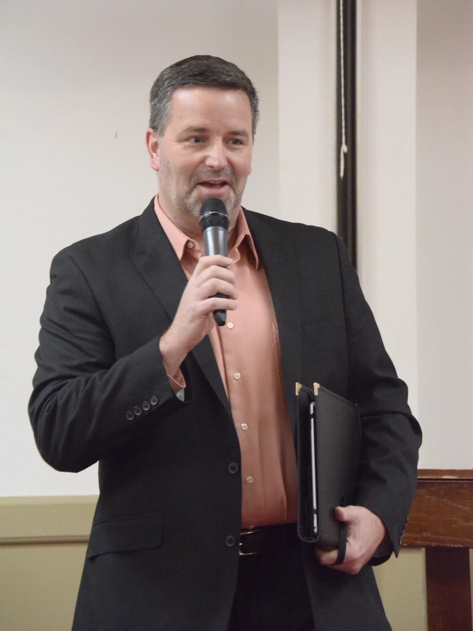 Feb 19th Musicale: WMC presents Early 20th Century Parlor Songs, featuring Chris Mooney, baritone, and Anna Feucht, soprano; and Leilani Fenick, accompanist