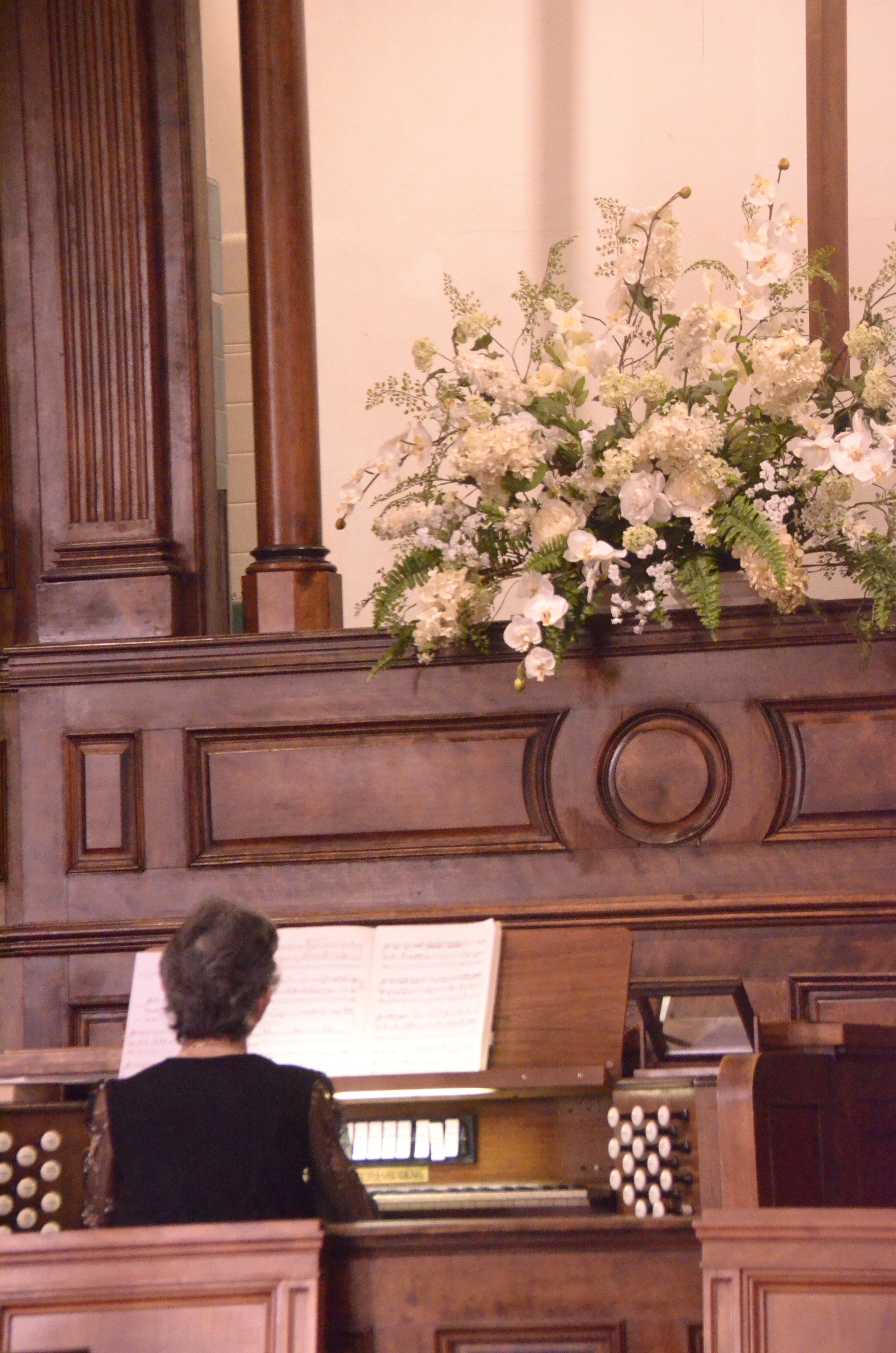 Prelude and Trumpetings; by Heidi Bloch, Organ
