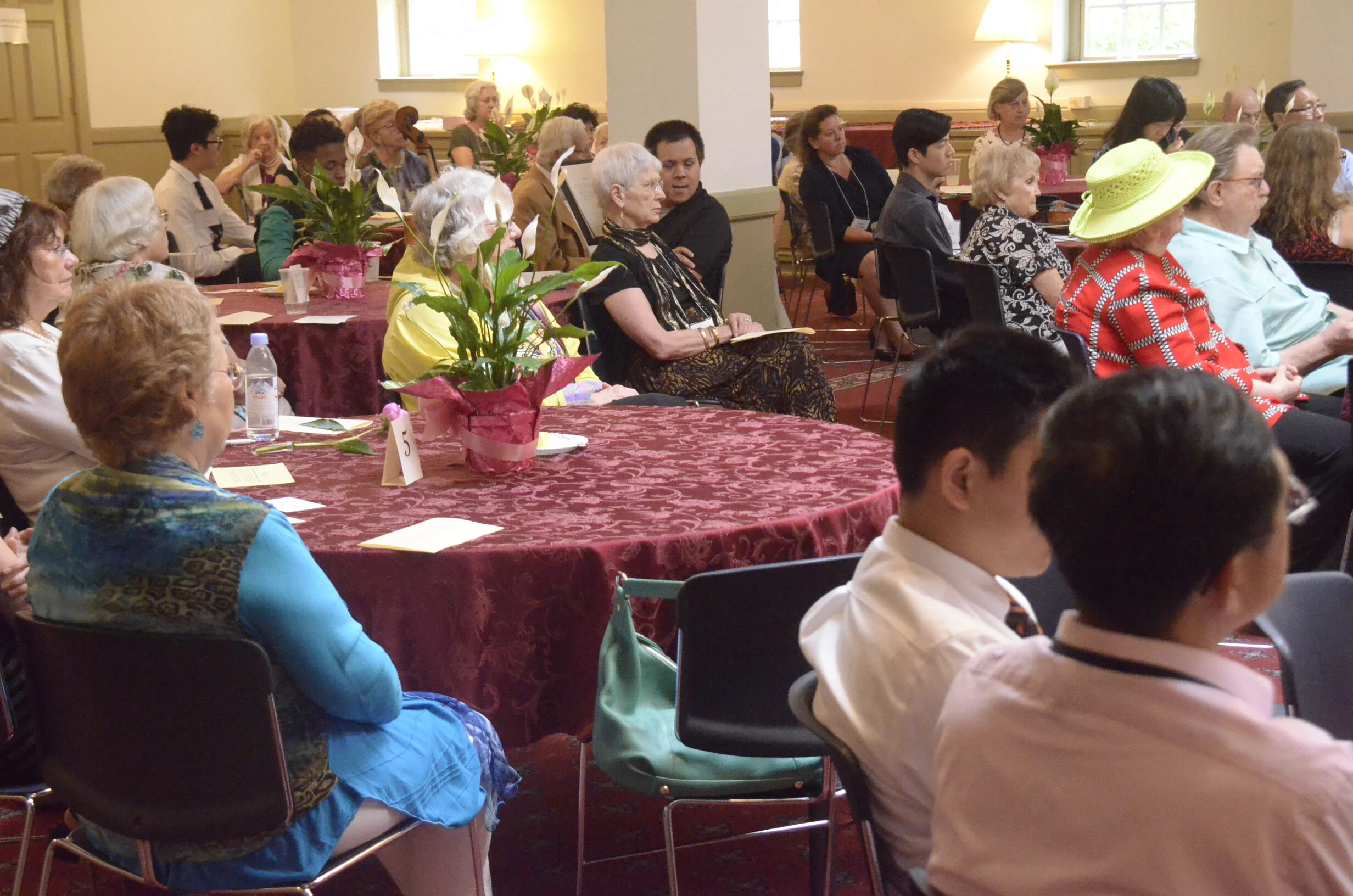 WMC members and guests enjoy the performances!