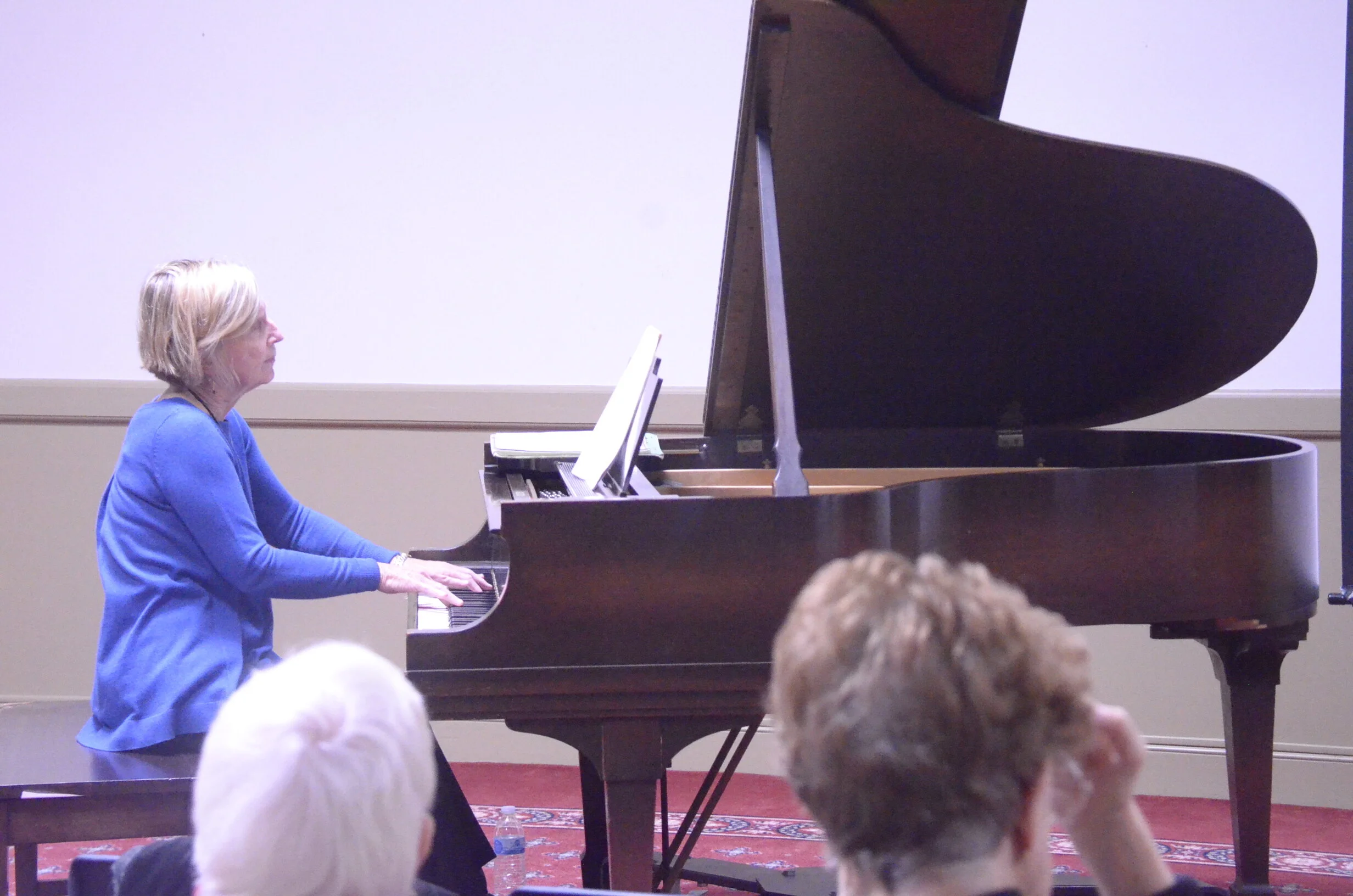 Lee Jordan-Anders performs music by Barber, Debussy, Gottschalk, Hicky, Glass and and Gershwin