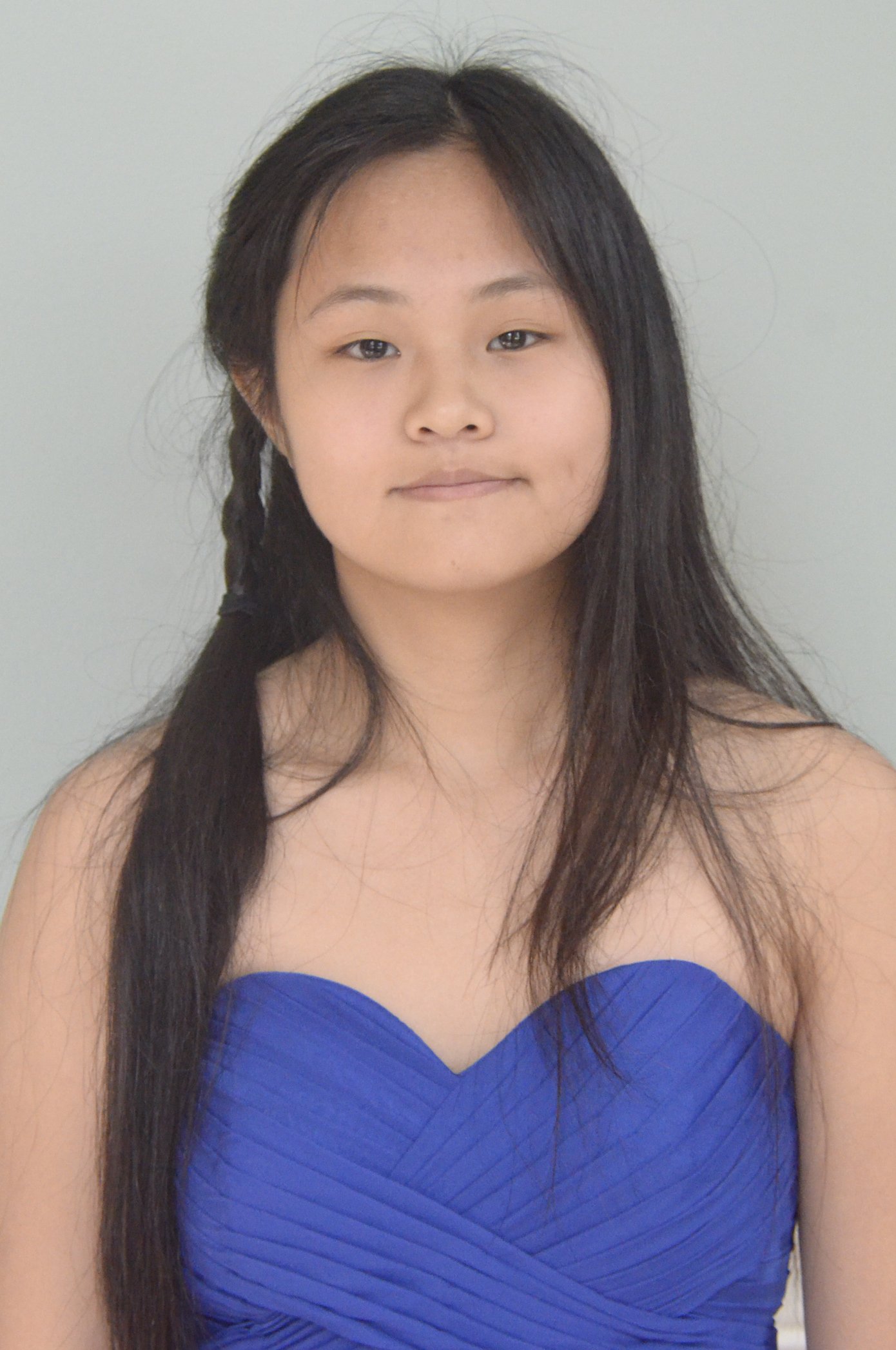 Sr. D.:  Annie Cao, Piano; First Prize, Musical Achievement Award of $1000