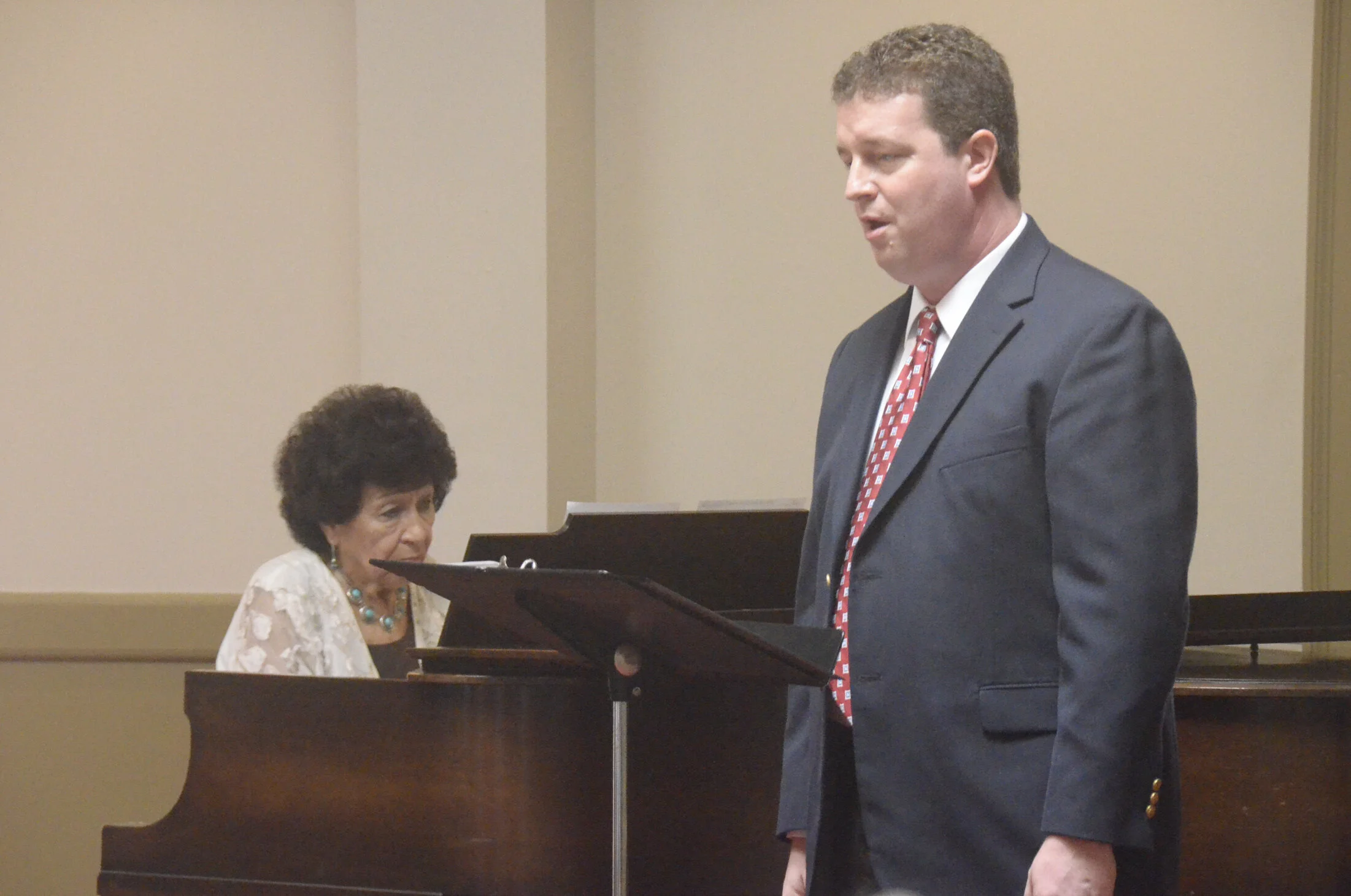 I Am at Peace with the World (world premiere), performed by Christopher Bechtler, tenor; accompanied by Miriam Hettler, piano and WMC member