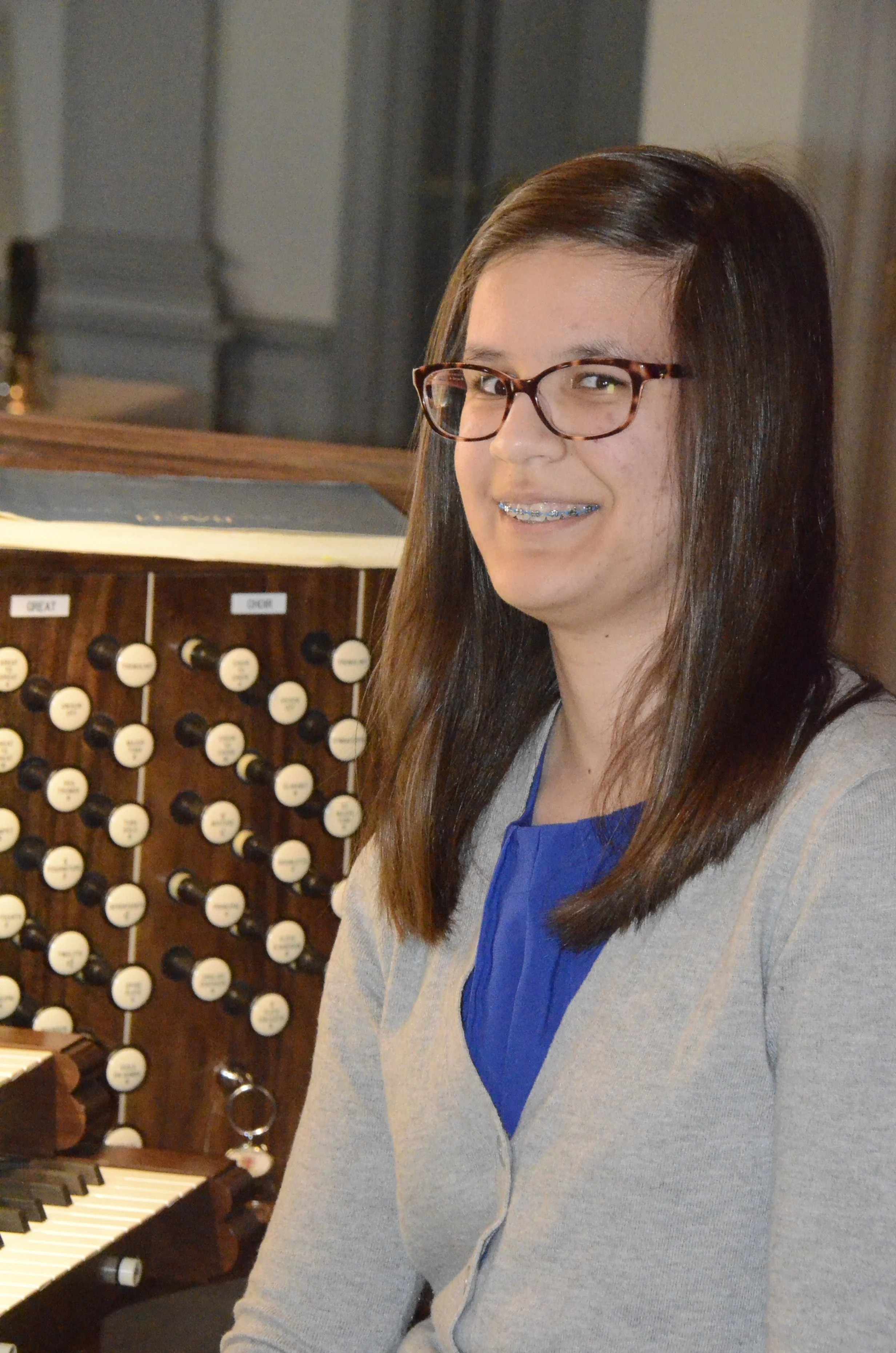 Sr. D.:  Elizabeth Horley, Organ; Honorable Mention and Encouragement Award of $300