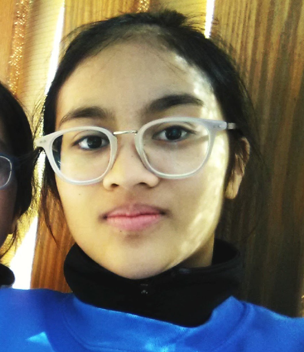 Sr. D.:  Mayxn Hallare, Piano; Second Prize, Musical Achievement Award of $1500