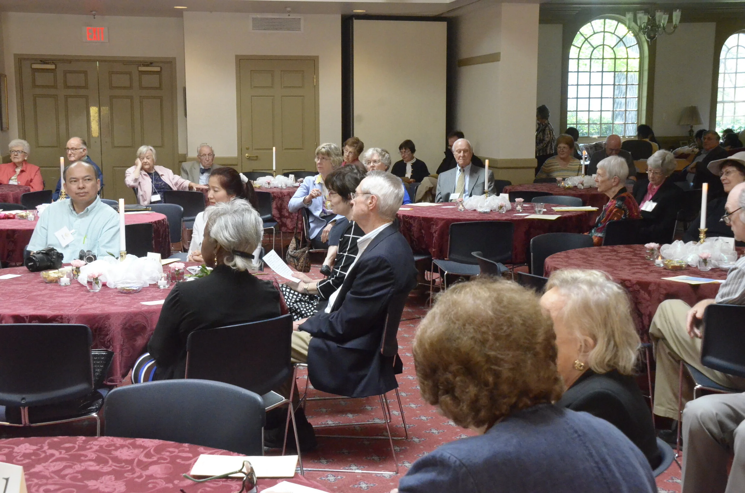 WMC members and guests enjoy the performances!