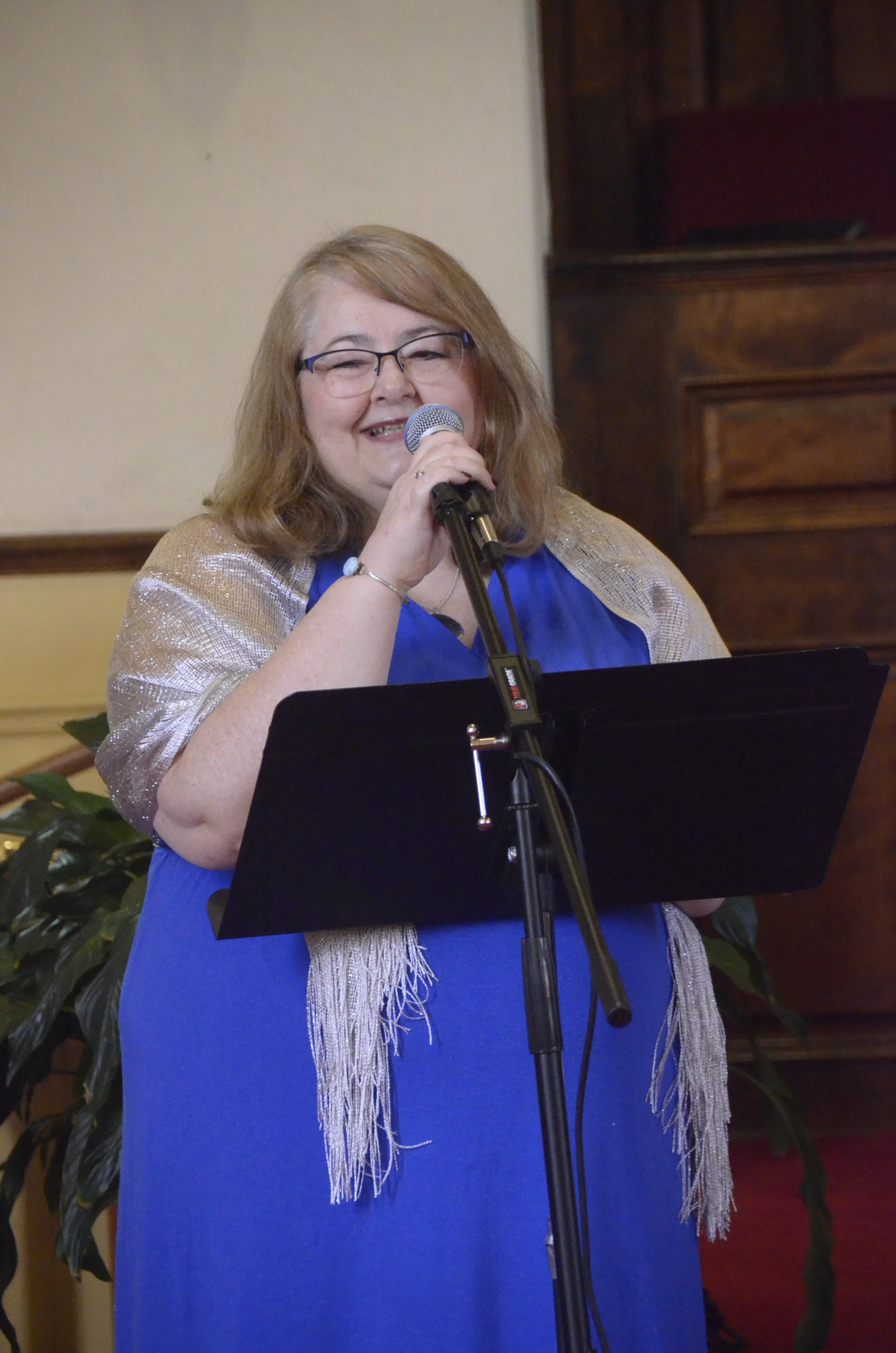 "Divertimenti 10" Celebrating a Decade of Delights;  Myrna Brinkley, Grand PooBah, welcomes guests to WAMT's Anniversary Benefit
