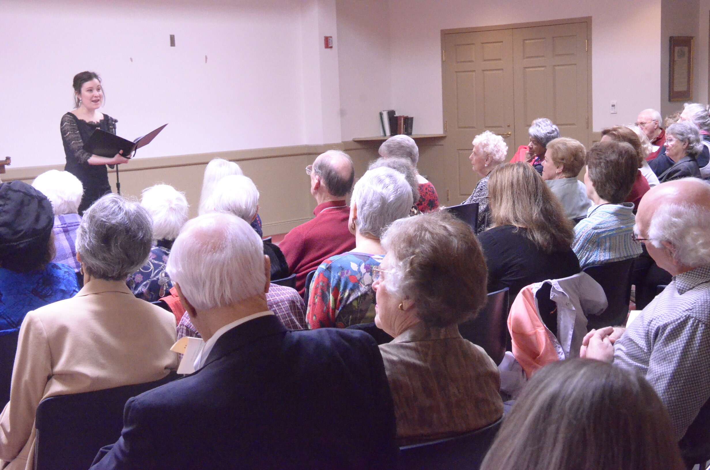 WMC members and guests enjoy the performance!