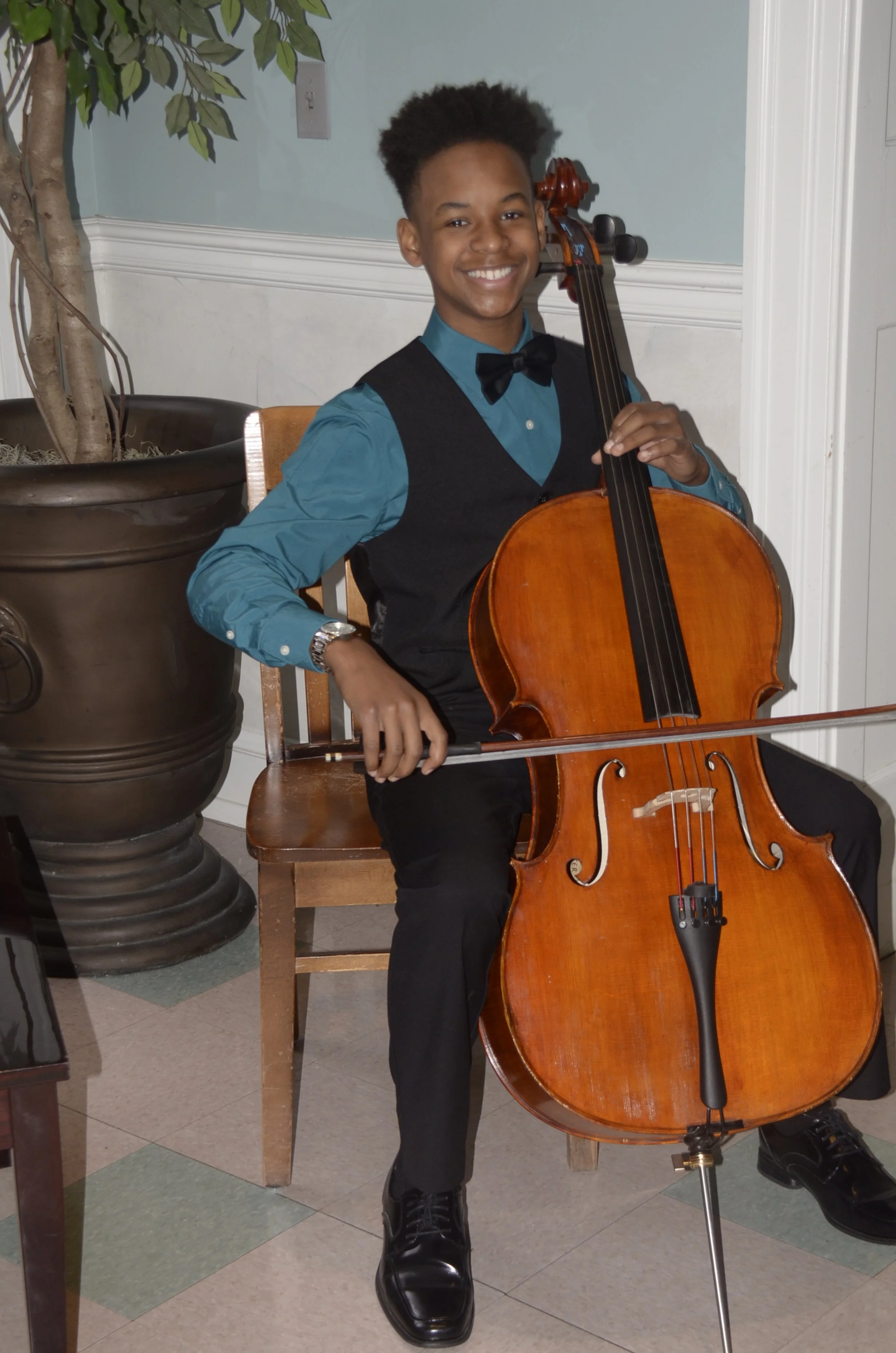 Sr. D.:  Brelan Jenkins, Cello; Honorable Mention and Encouragement Award of $400