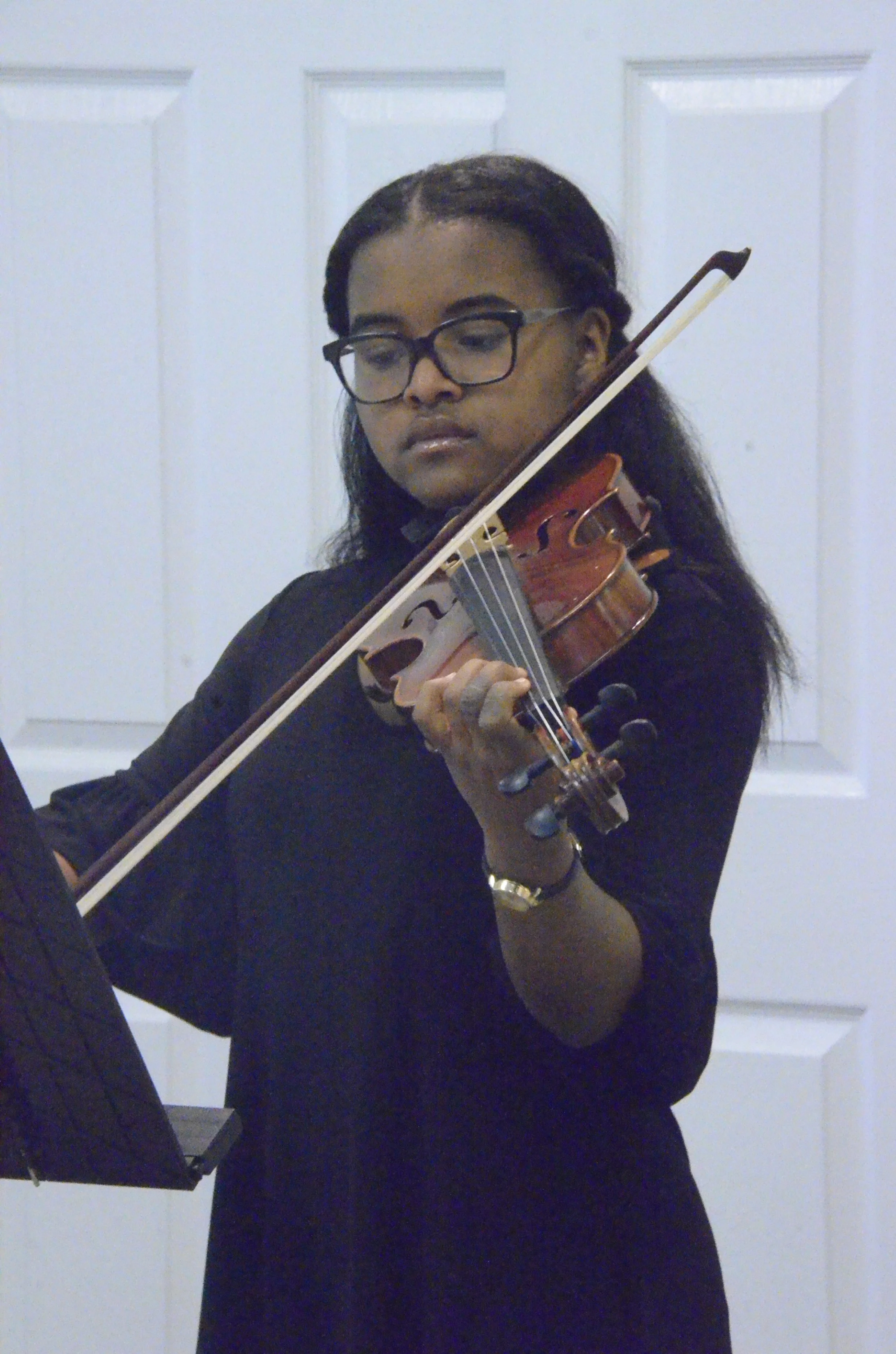 Sydney Jenkins, Viola