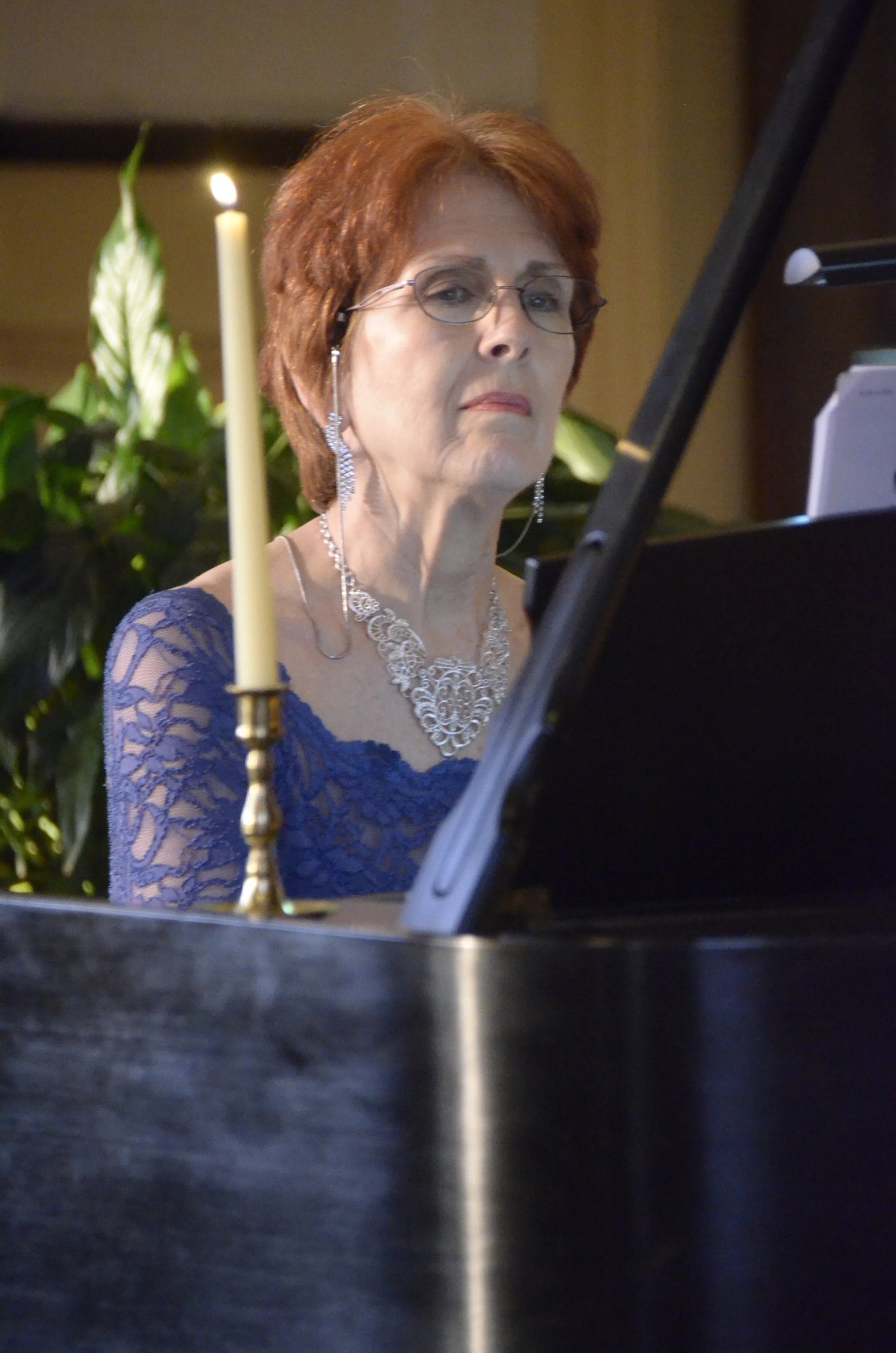 Name that Tune in 2 notes; by Terri Osborne, Piano