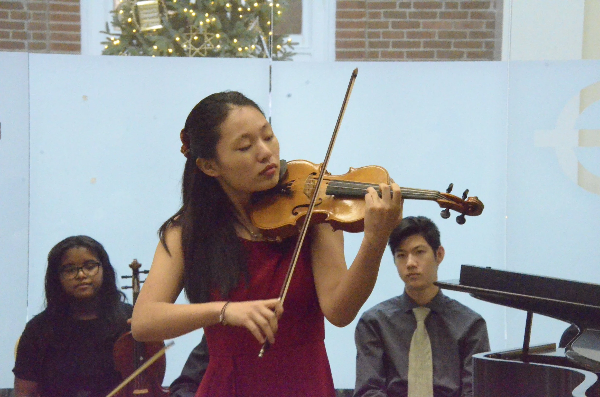 Dec 14th UMM Breakfast at WUMC, featuring GIA Winners; Yunseo Chung, Violin, starts the performances!