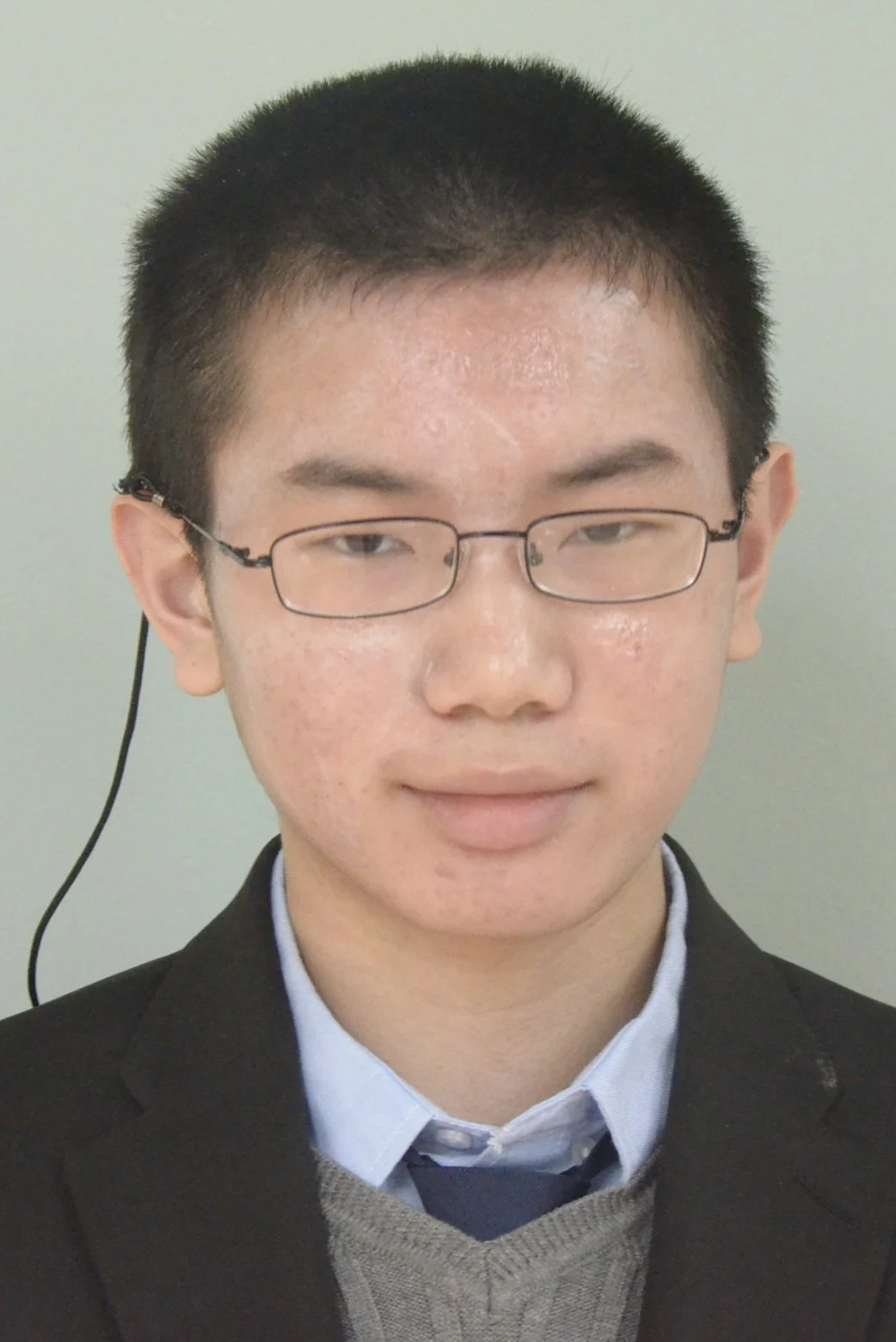 Jr. D.:  Kyle Hu, Piano; First Prize, Outstanding Performance Award of $750
