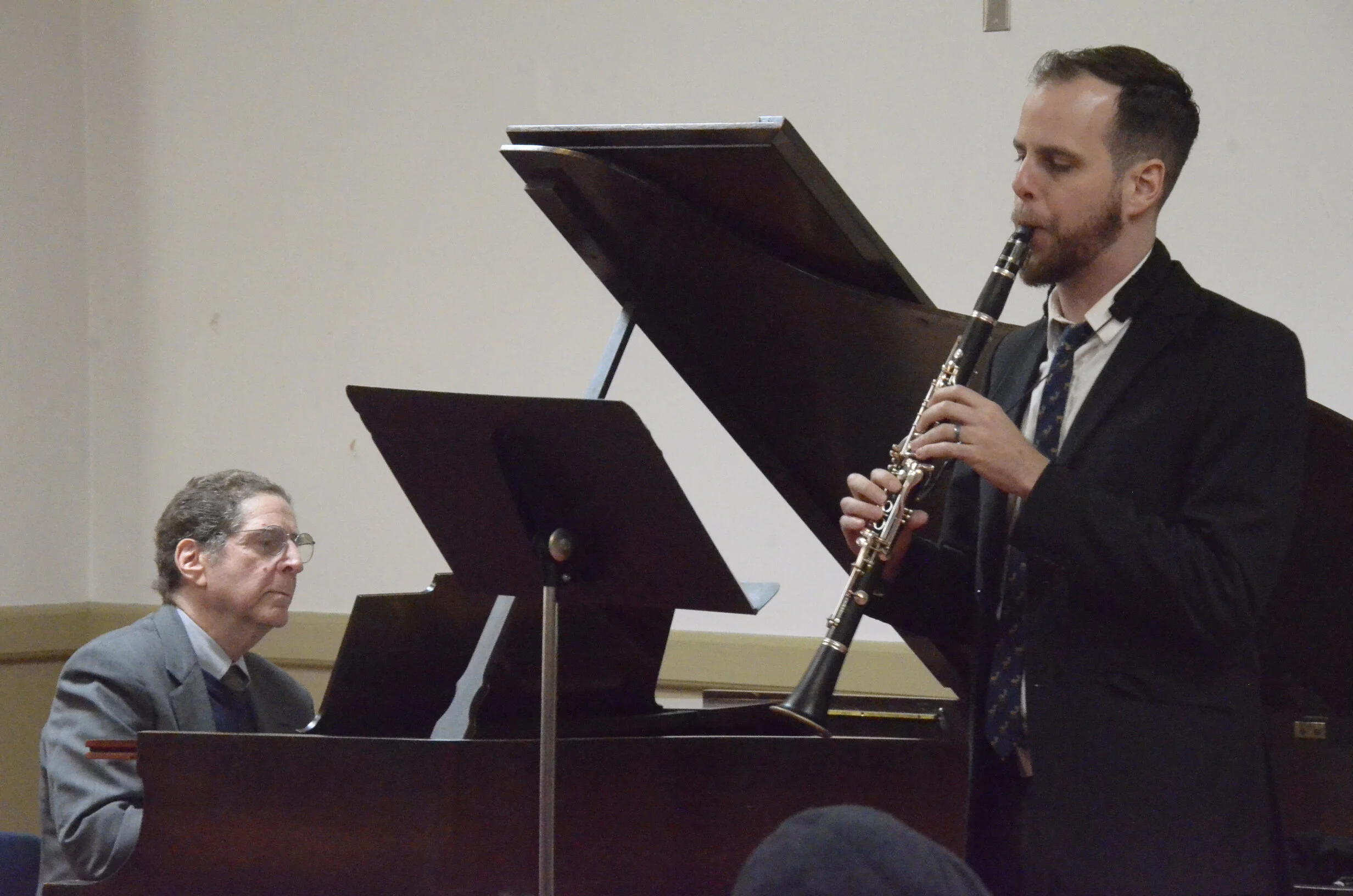 Fantasy Pieces, by Schuman: Zart und mit Ausdruck, Lebhaft, leicht, Rasch und mit Feurer