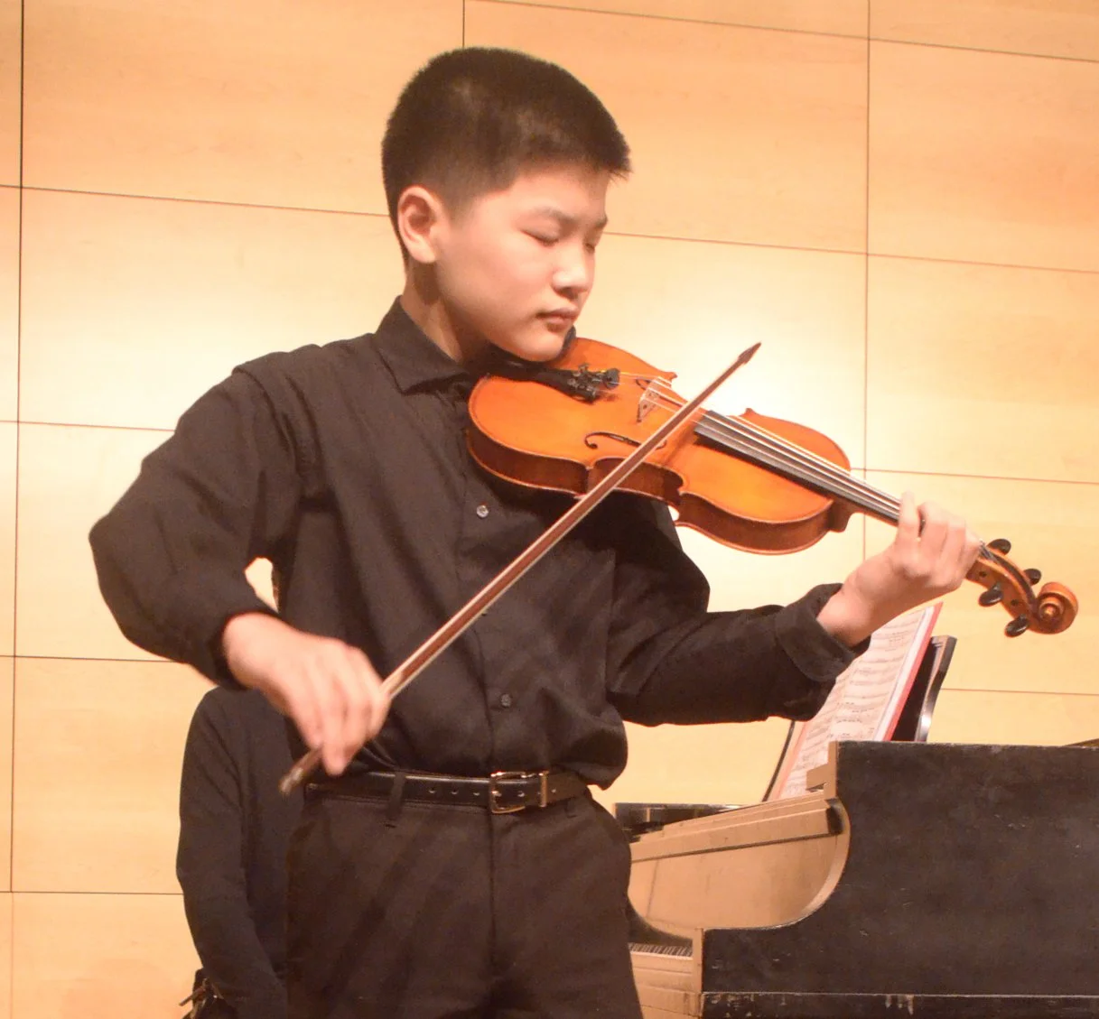 Jr. D.:  Caleb Song, Violin; Honorable Mention and Encouragement Award of $200