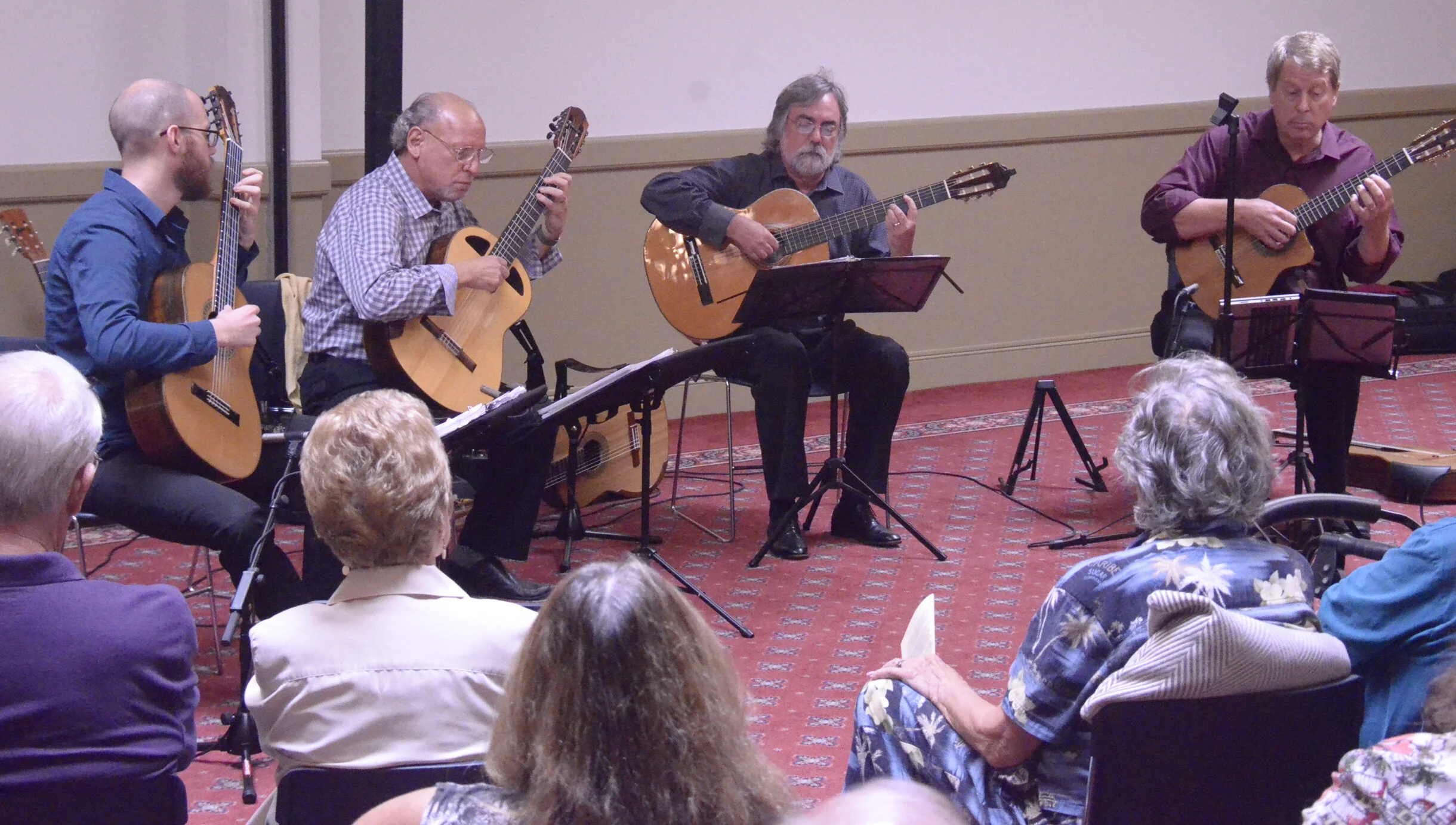 WMC members and guests enjoying the performance!