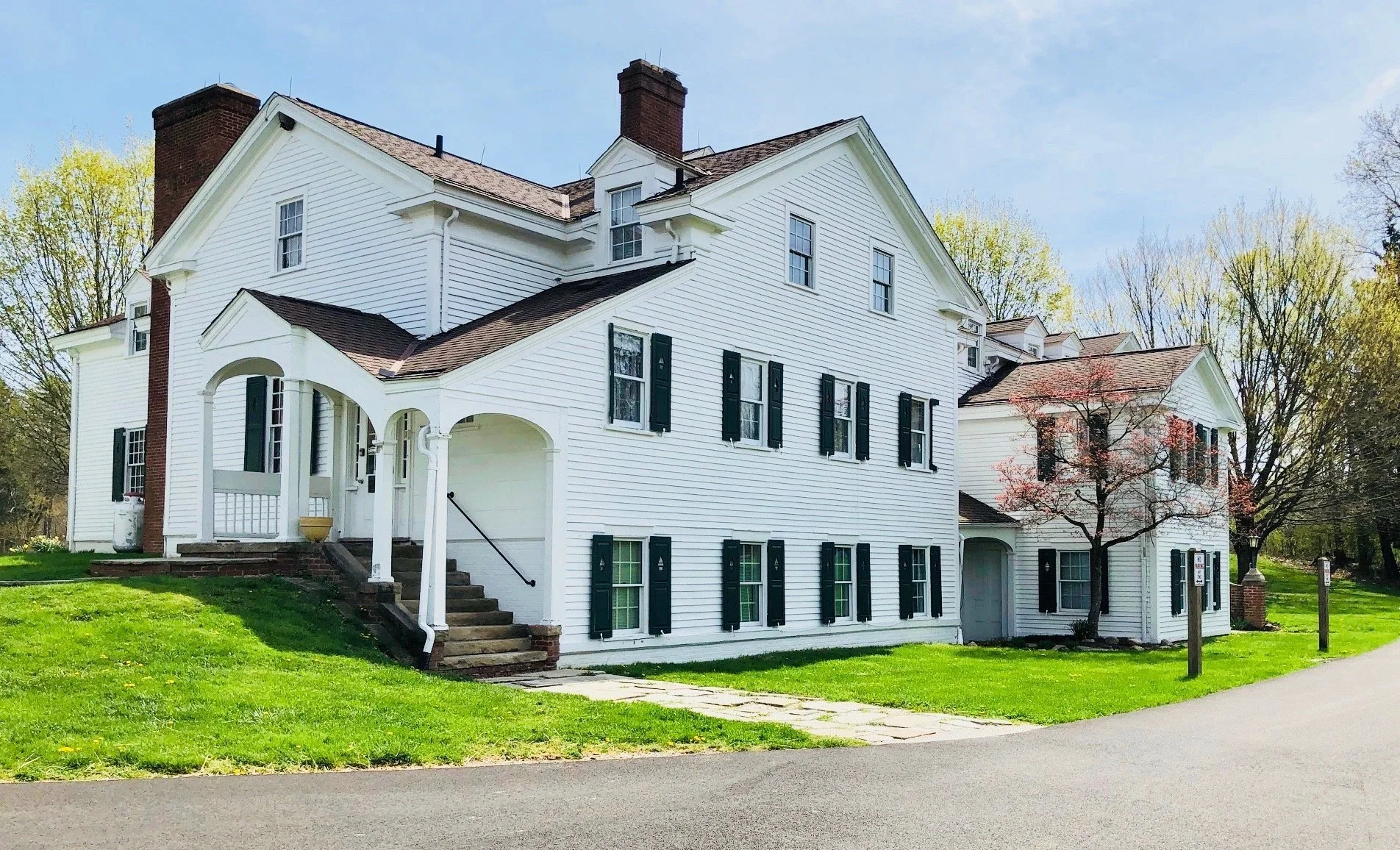 THE STEWART MANOR HOUSE TOURS