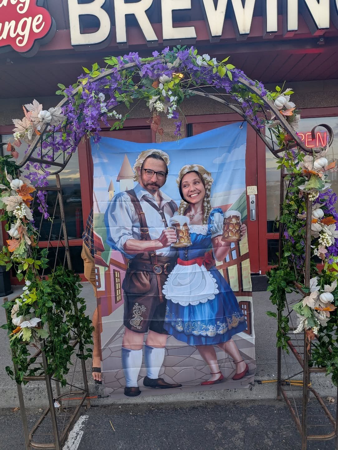 Community support at @bombingrangebrewingcompanys #octoberfest