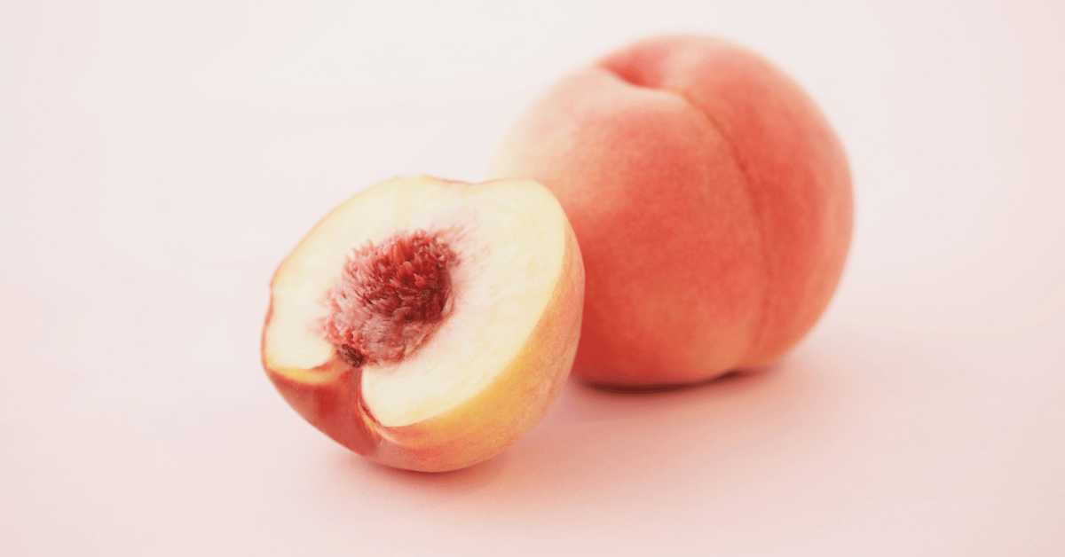 fresh peach recommended by a dietitian nutritionist in charlotte