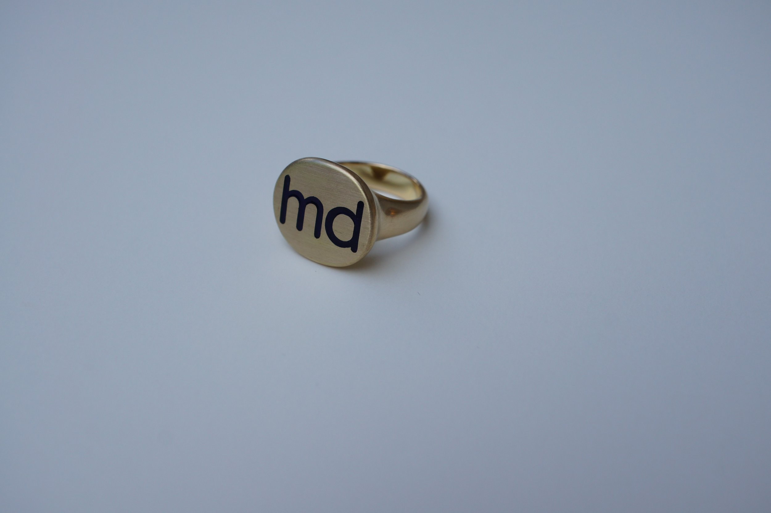 Schmuckring - Gold mit Email.