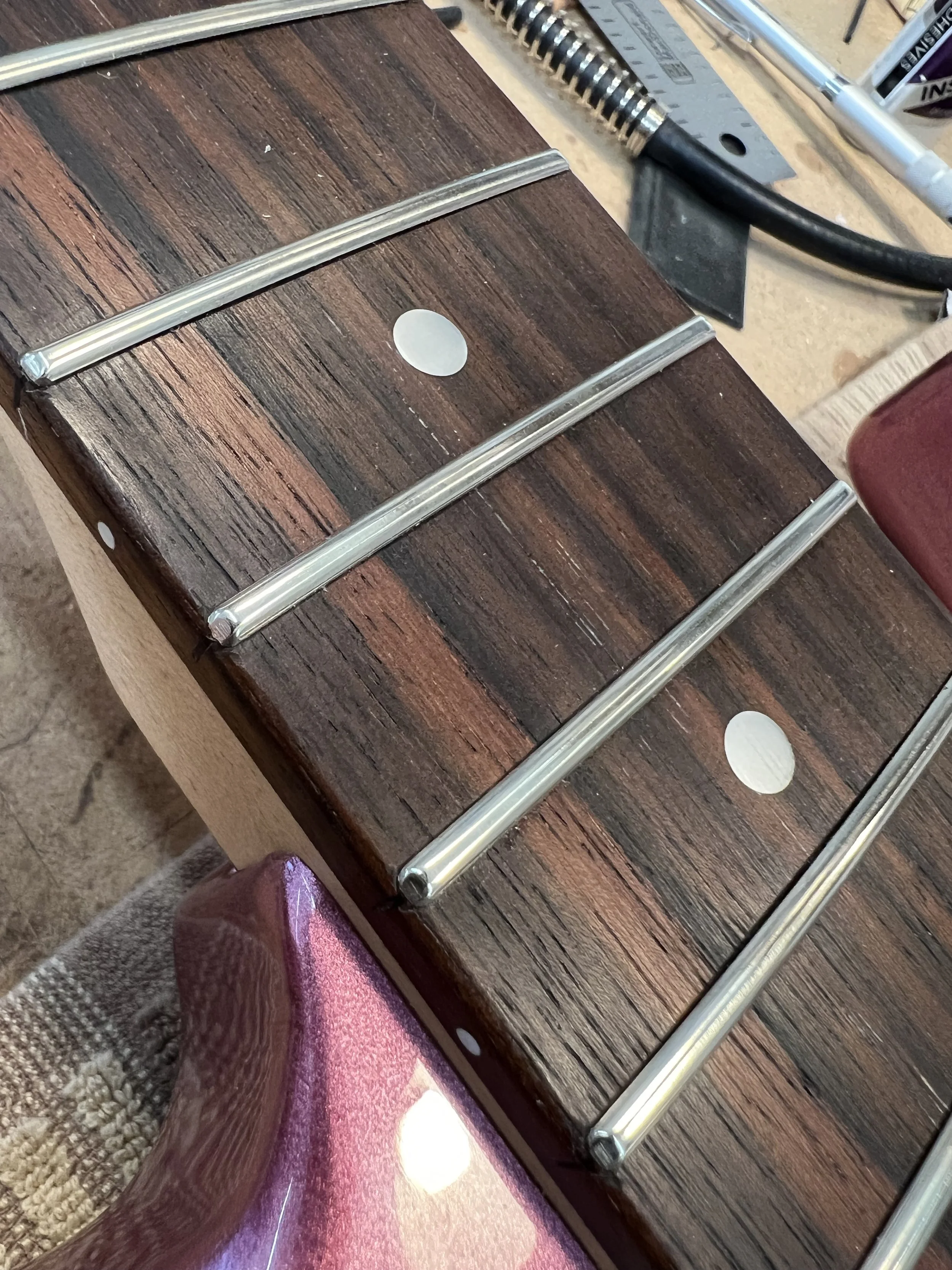 How to know if you need a fret level