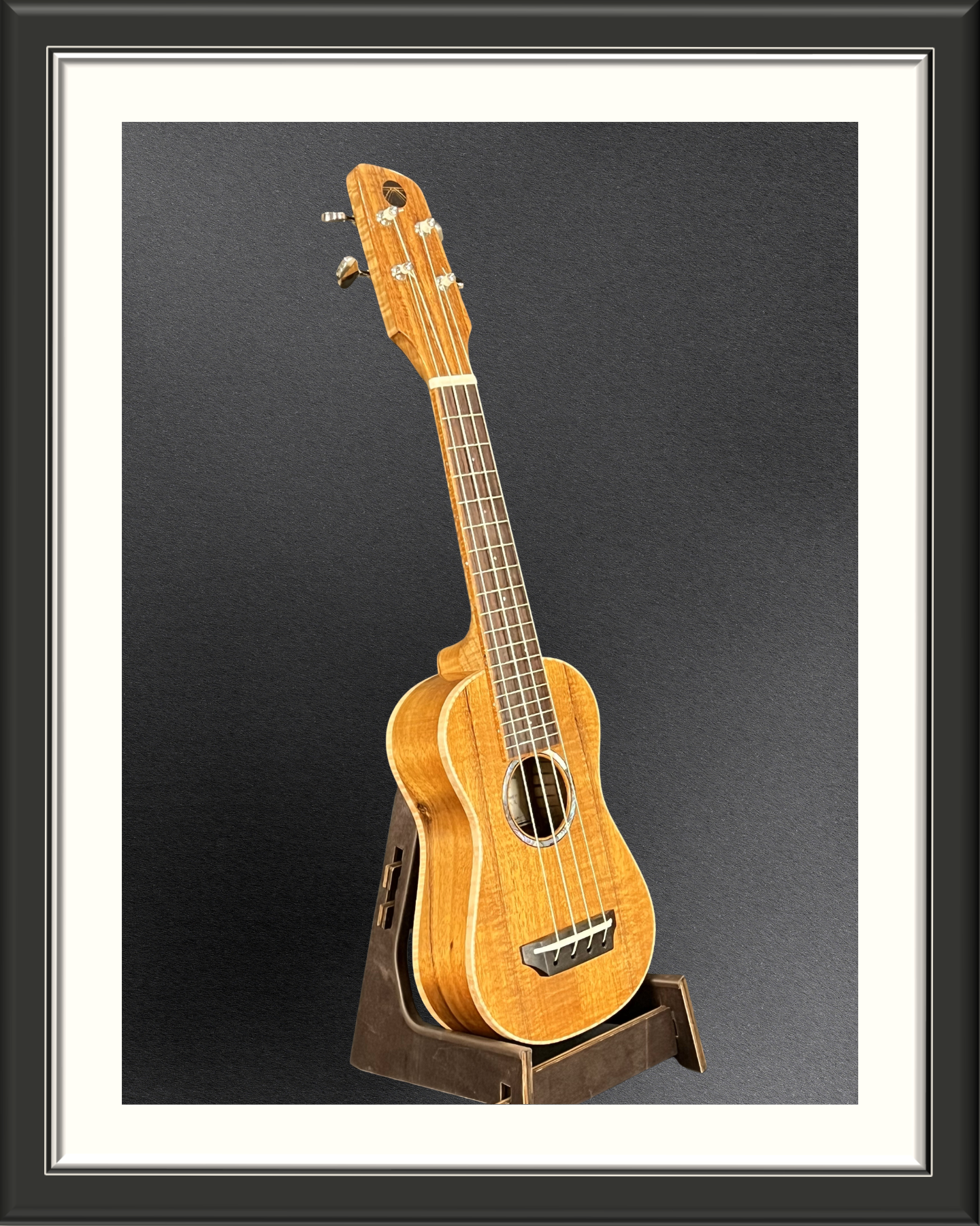 MachMachines Baby Bell Soprano Ukulele in Hawaiian Koa_full front angle