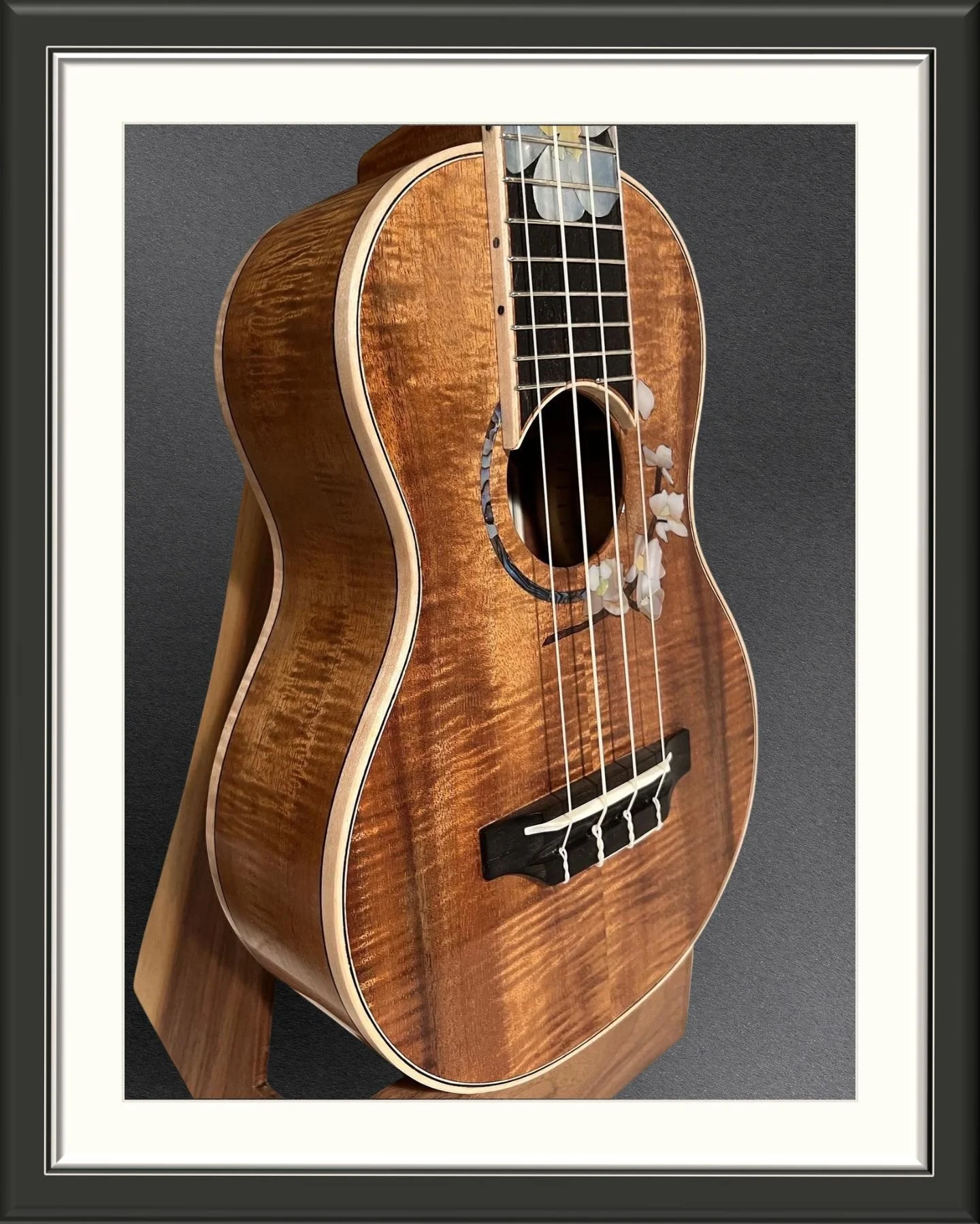 MachMachines Bird of Paradise Custom Ukulele_rosette
