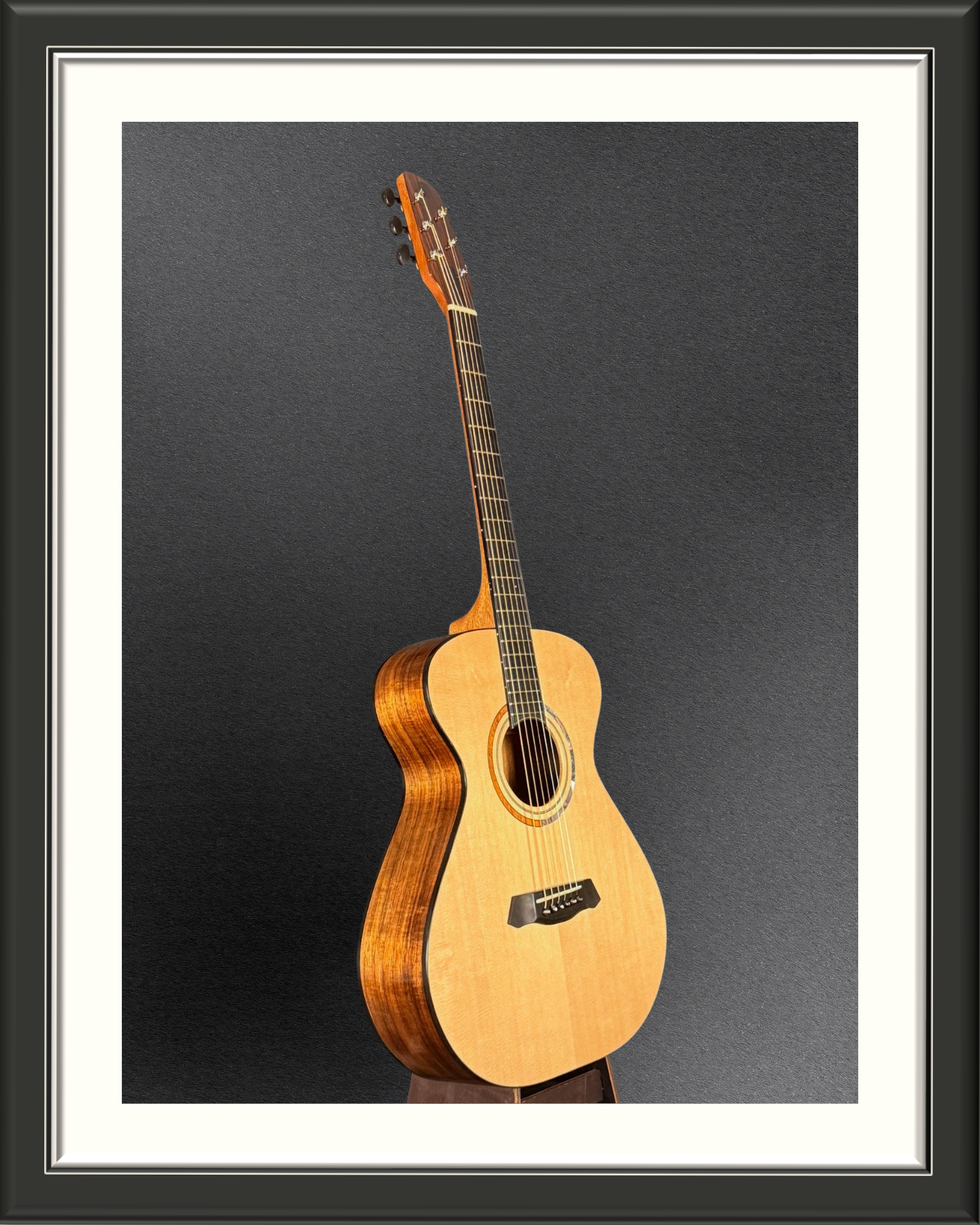 MachMachines Plymouth Model Acoustic Guitar in Sitka Spruce & Hawaiian Koa_full front angle